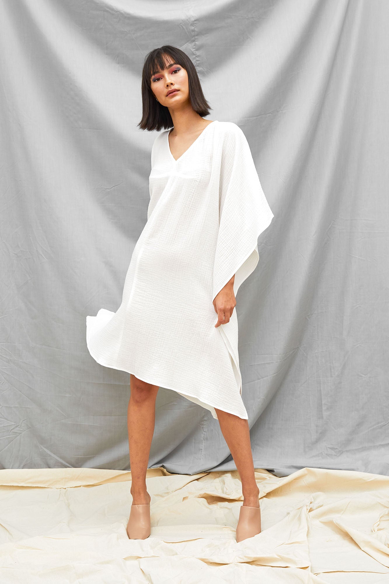 Oversized Dart Dress (White)