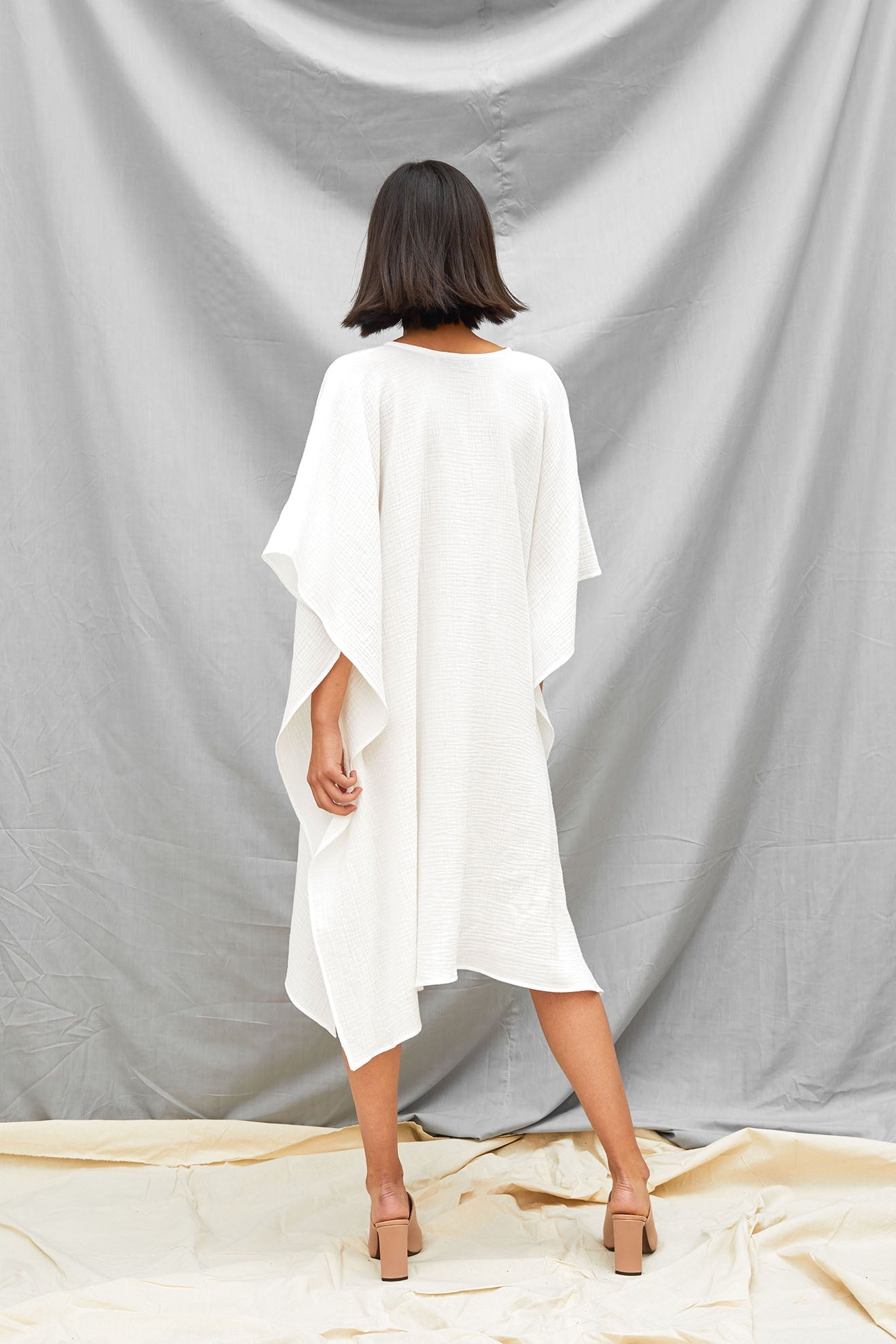 Oversized Dart Dress (White)