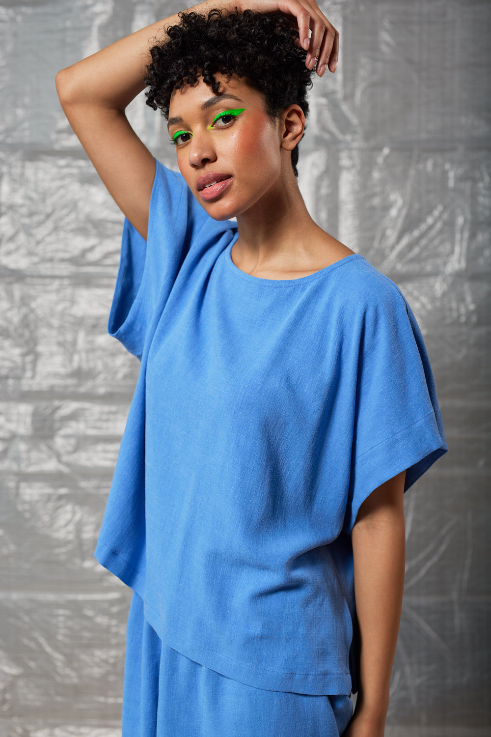 Cropped Split Tee (Periwinkle Blue)