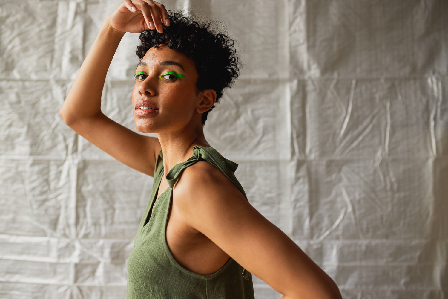 Tie Shoulder Shift (Sage)