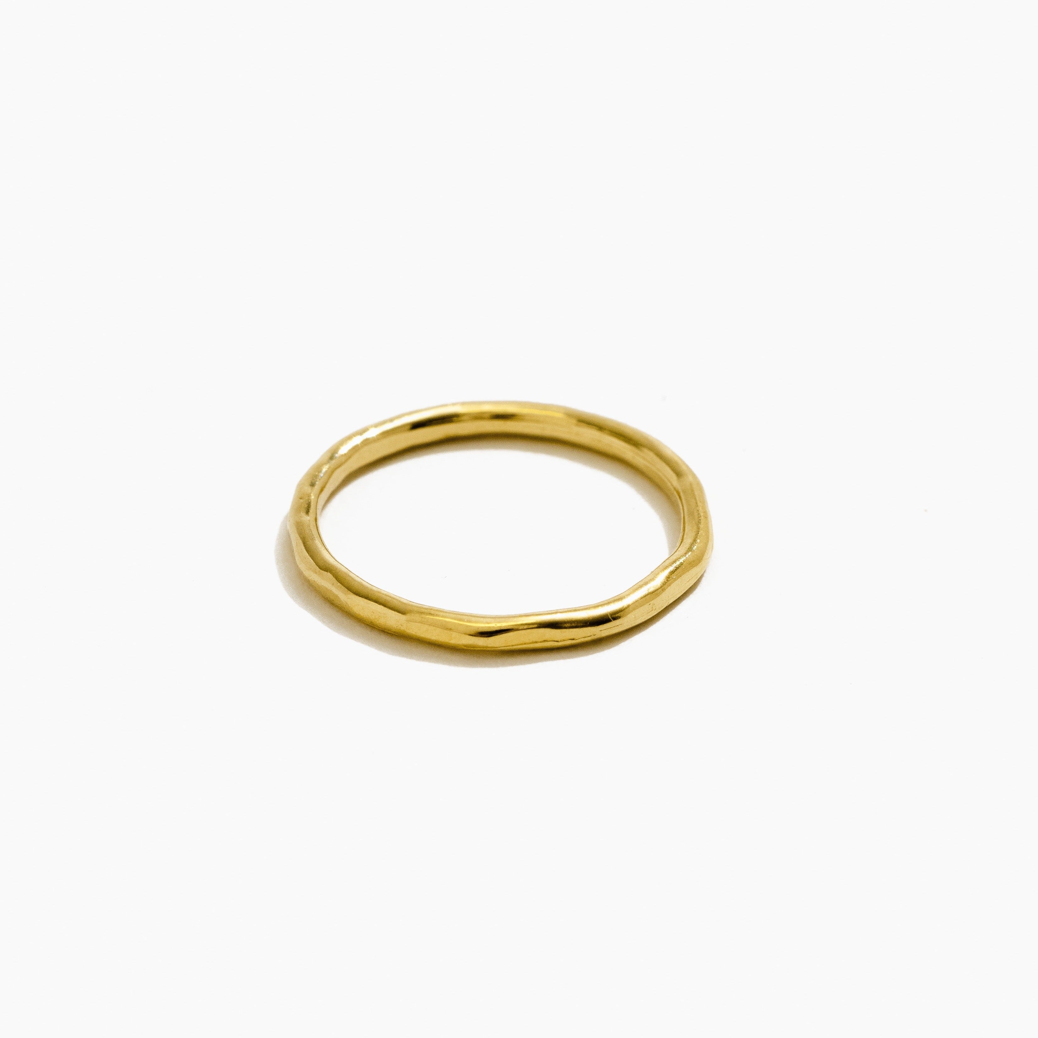 Hammered Band Ring (Gold)