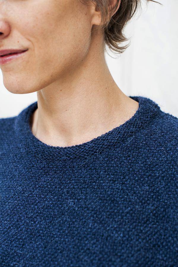 Line Sweater - Consciously