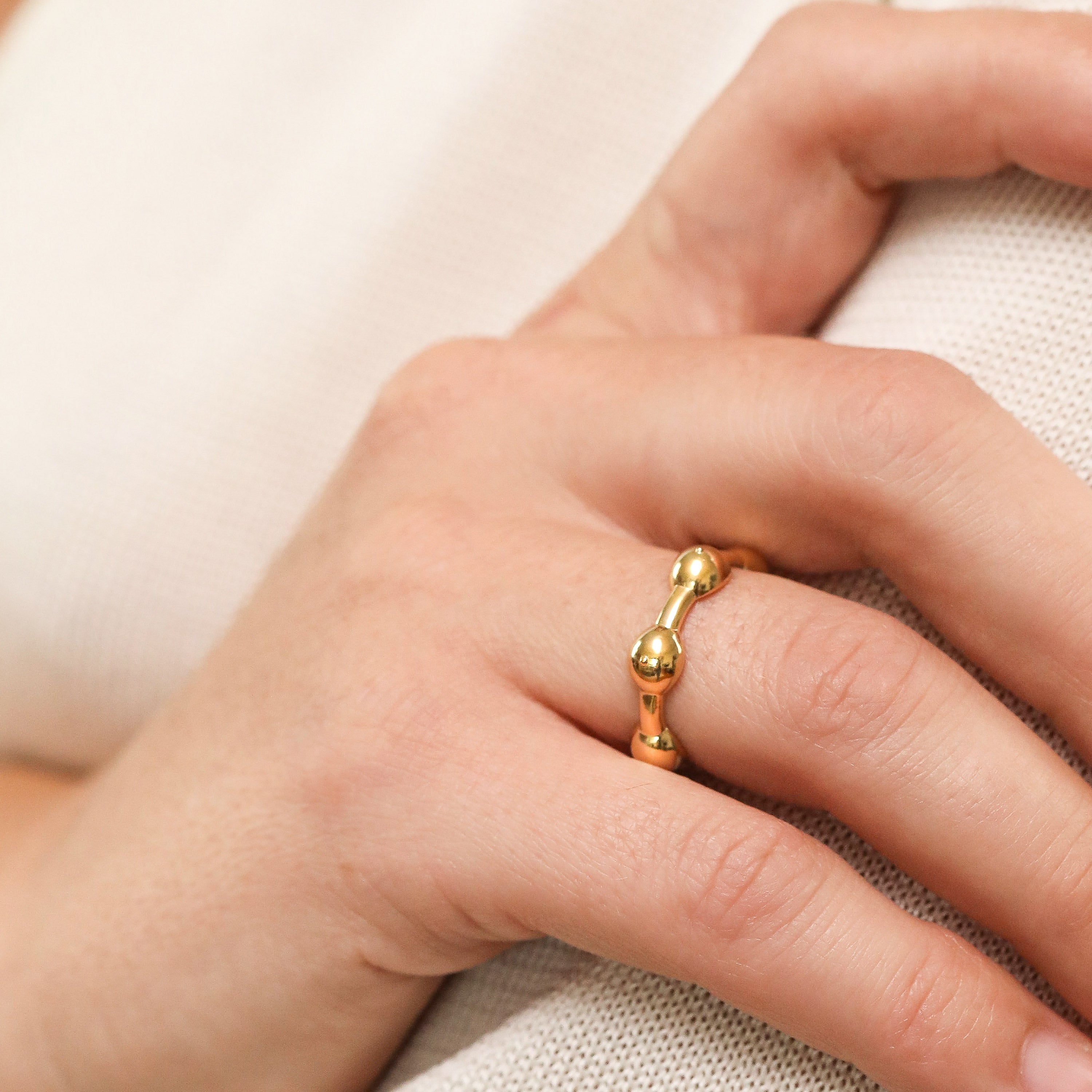 Seeded Eternity Ring (Gold)