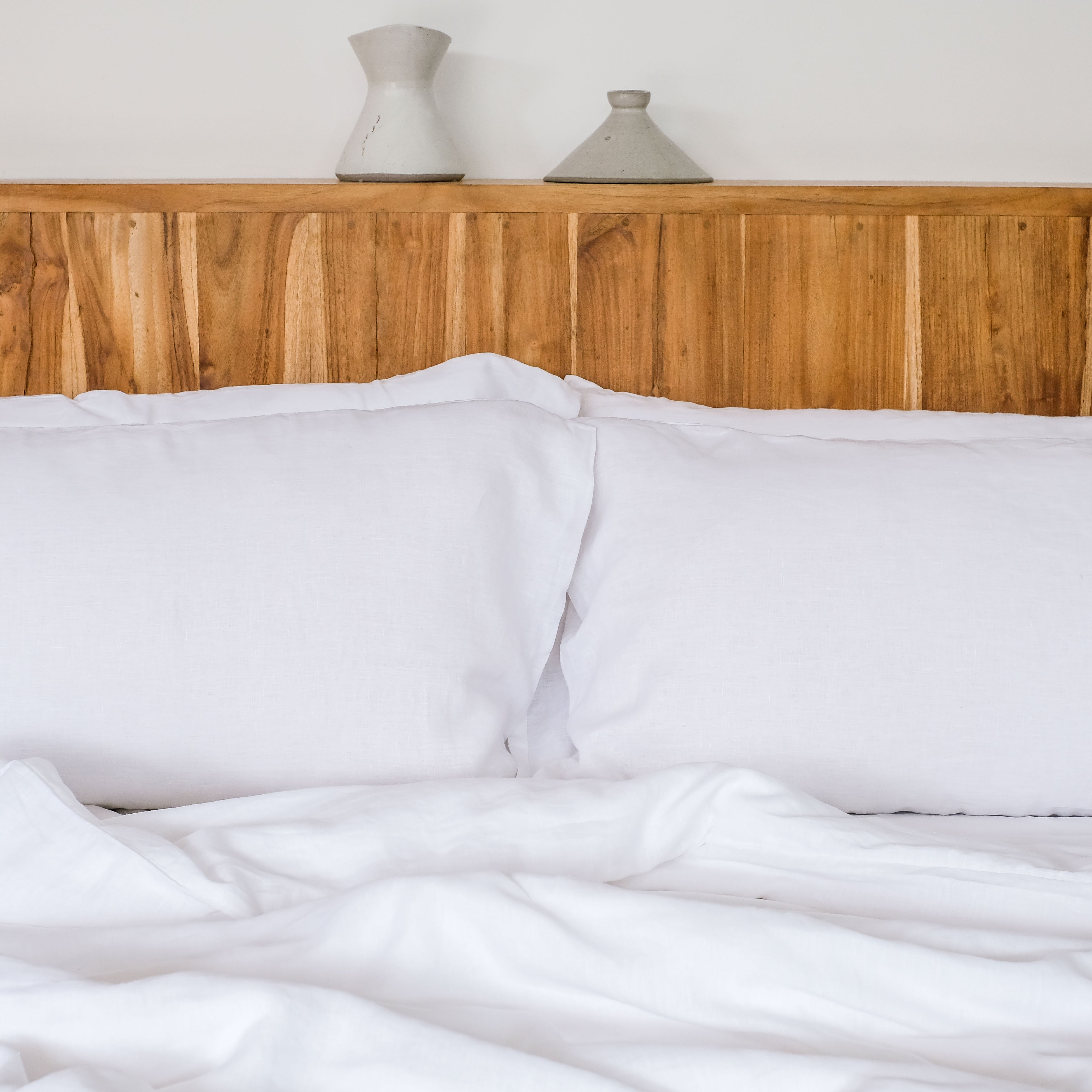 Linen Bedding Set (White)