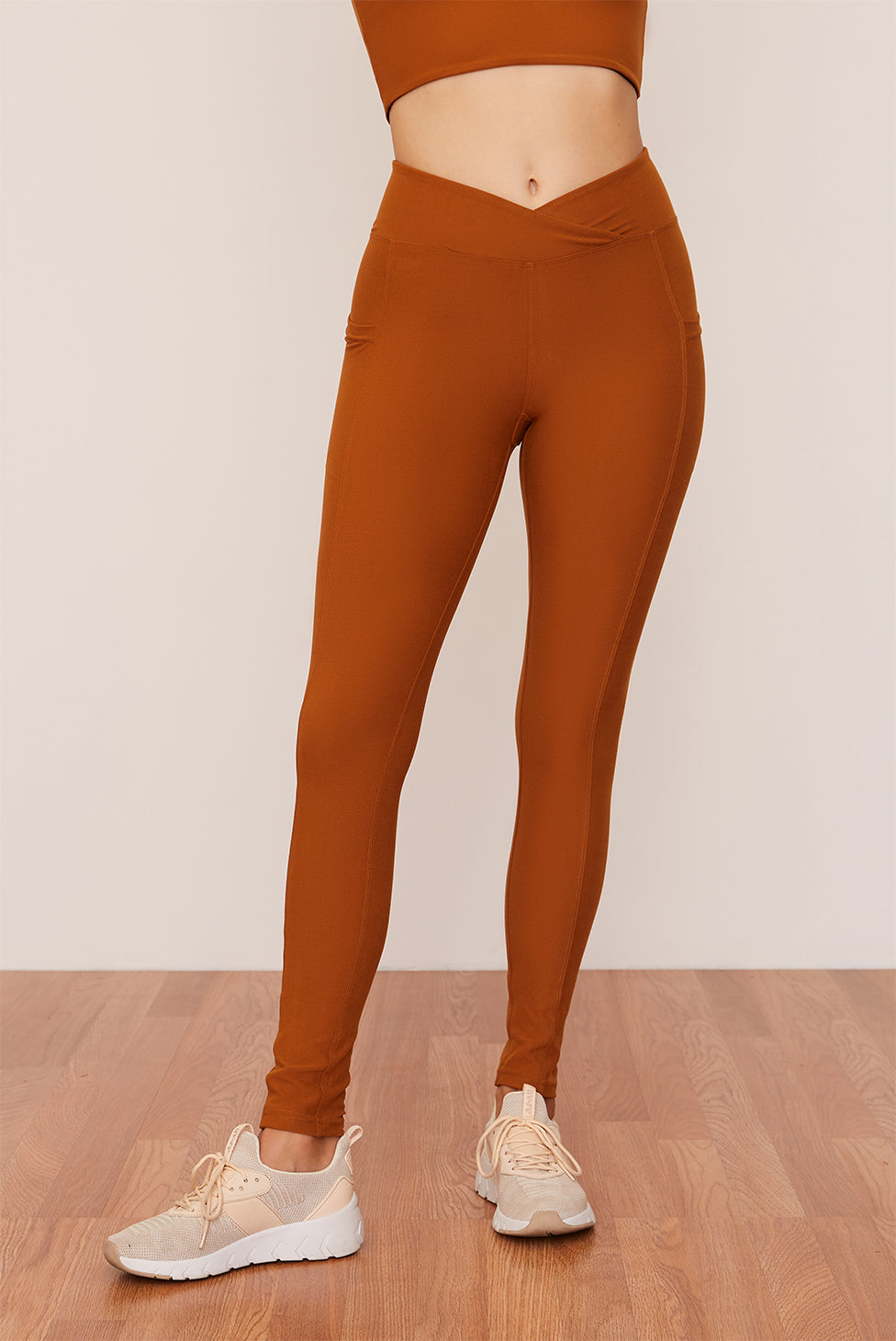 Crossover Pocket Leggings (Turmeric) Pants Wolven