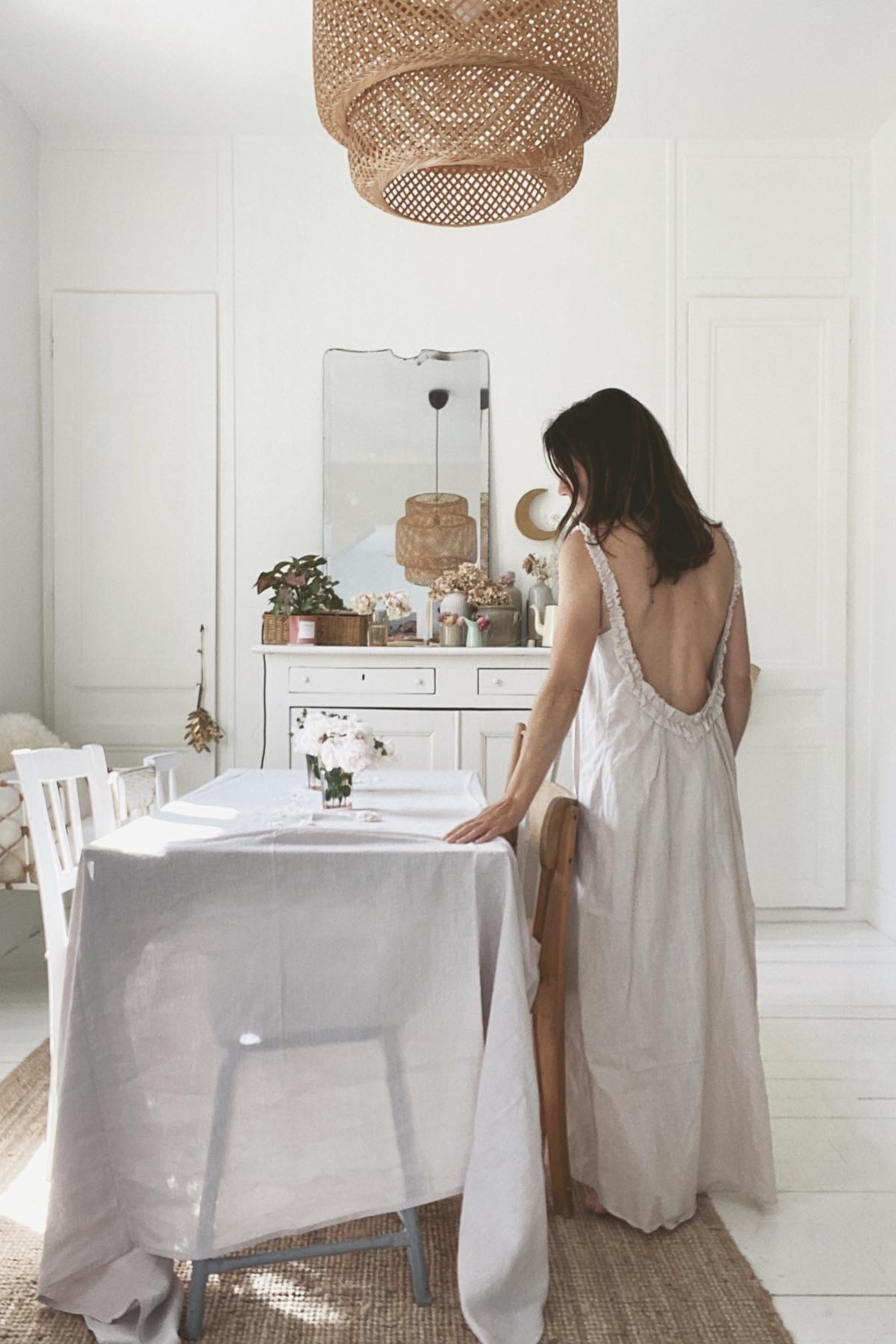 Linen Tablecloth (Cream)
