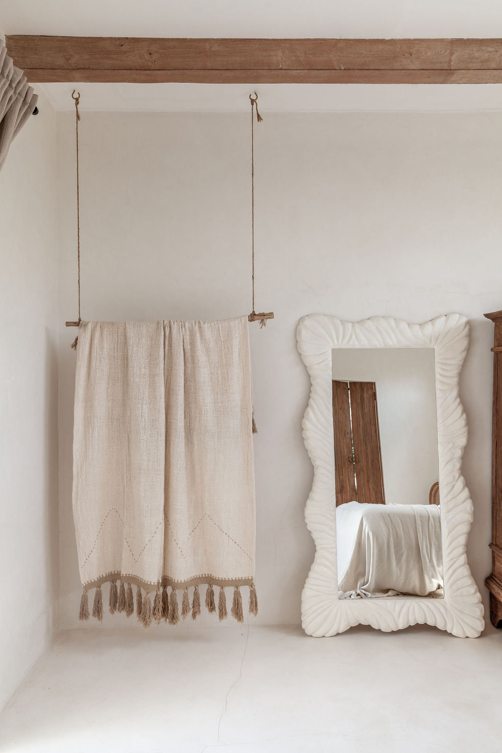 Hand Loomed Cotton Blanket (Gold Motif)
