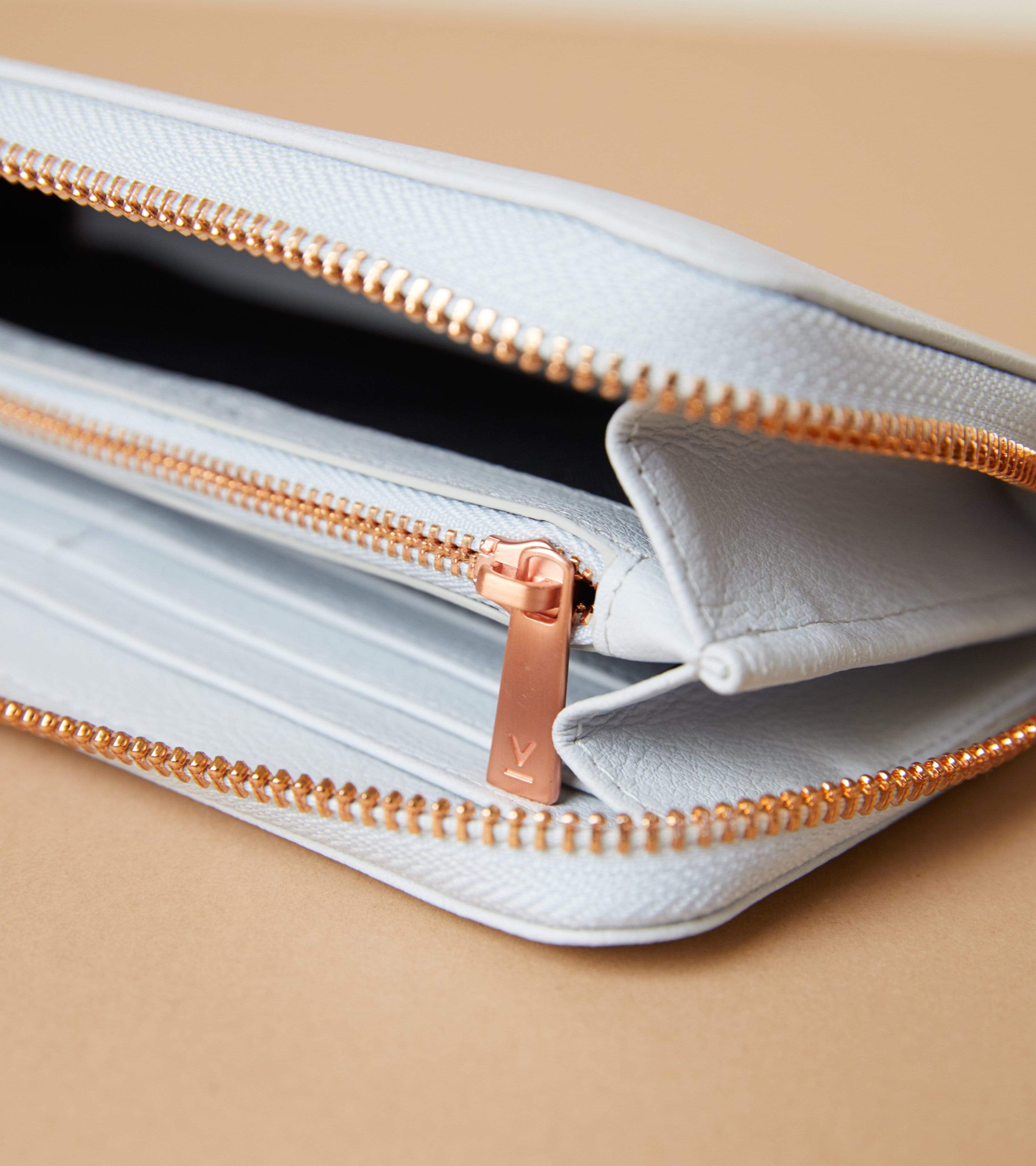 AppleSkin Wallet (Light Grey & Rose Gold)