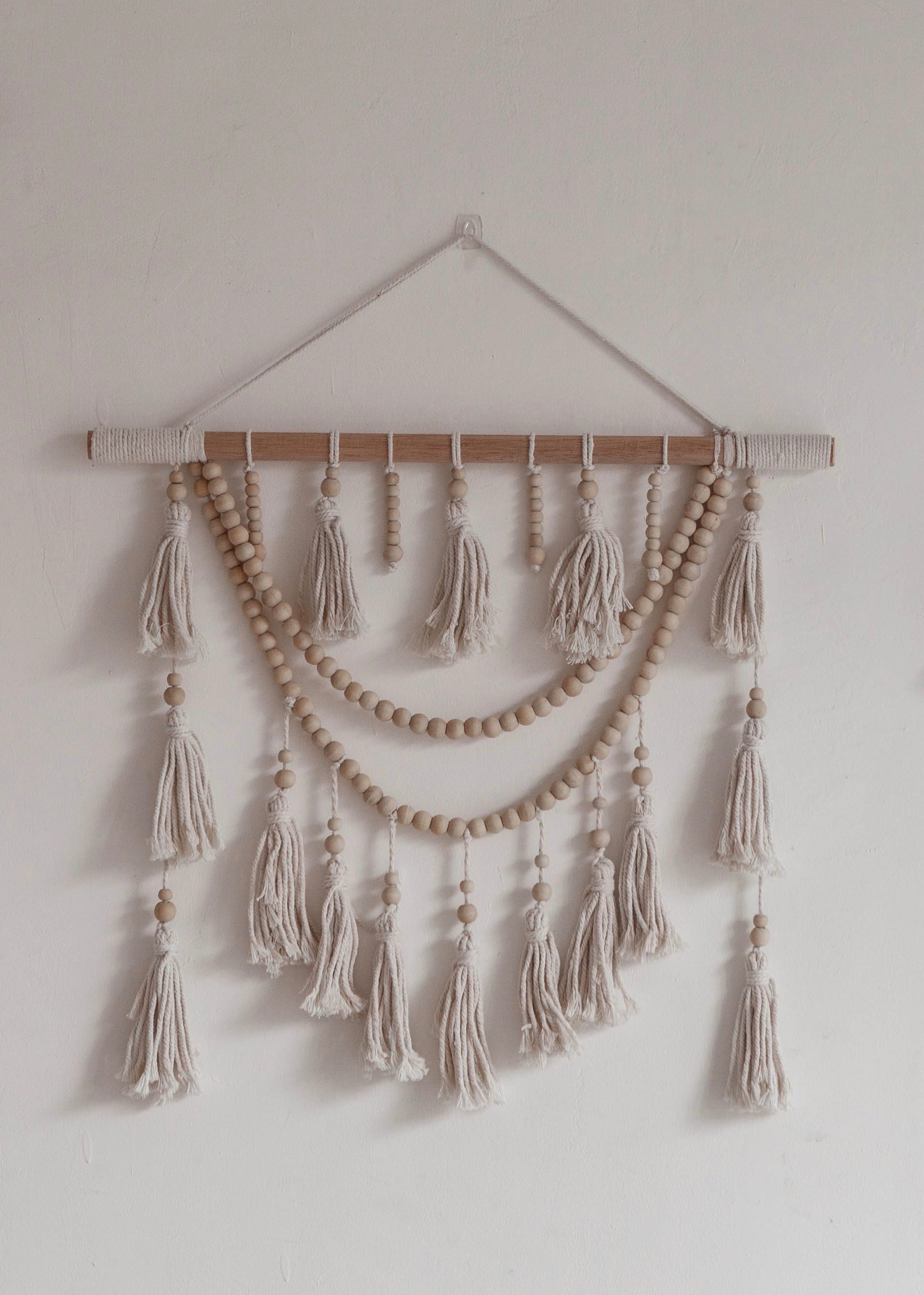 Ulu Tassel Wall Hanging (Natural)