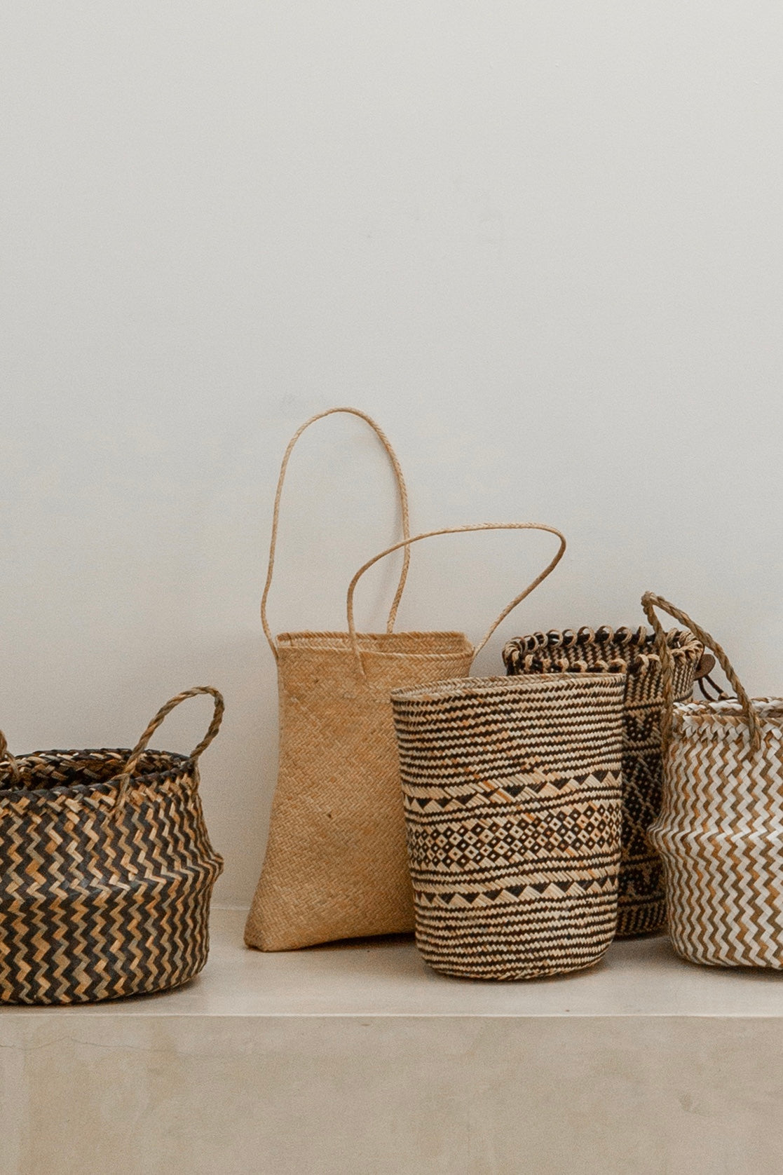 Praya Basket (Black Motif)