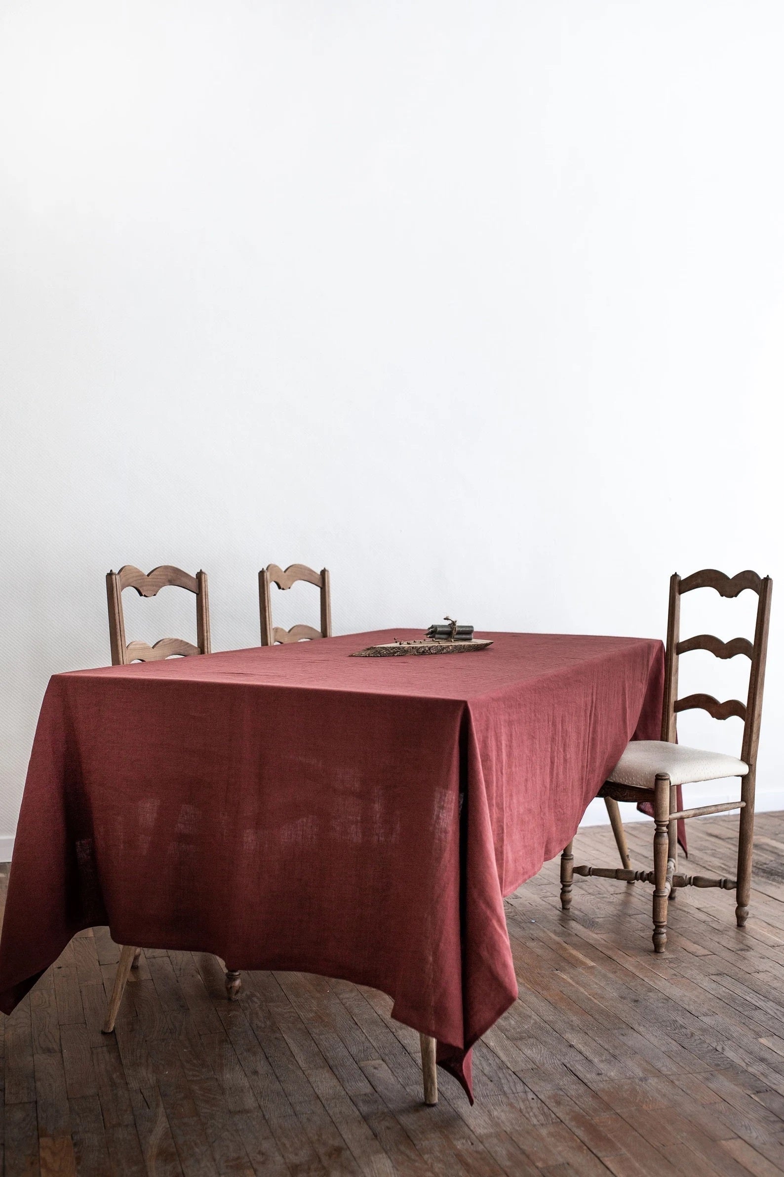 Linen Tablecloth (Terracotta)