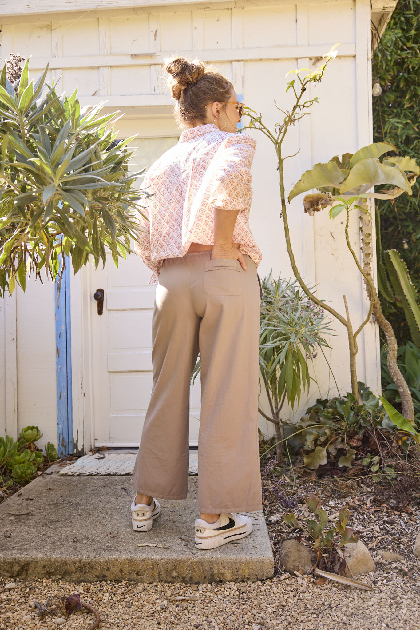 Shore Pants cotton twill with ankle length cropped leg pockets drawstring elastic waist in Pebble back view