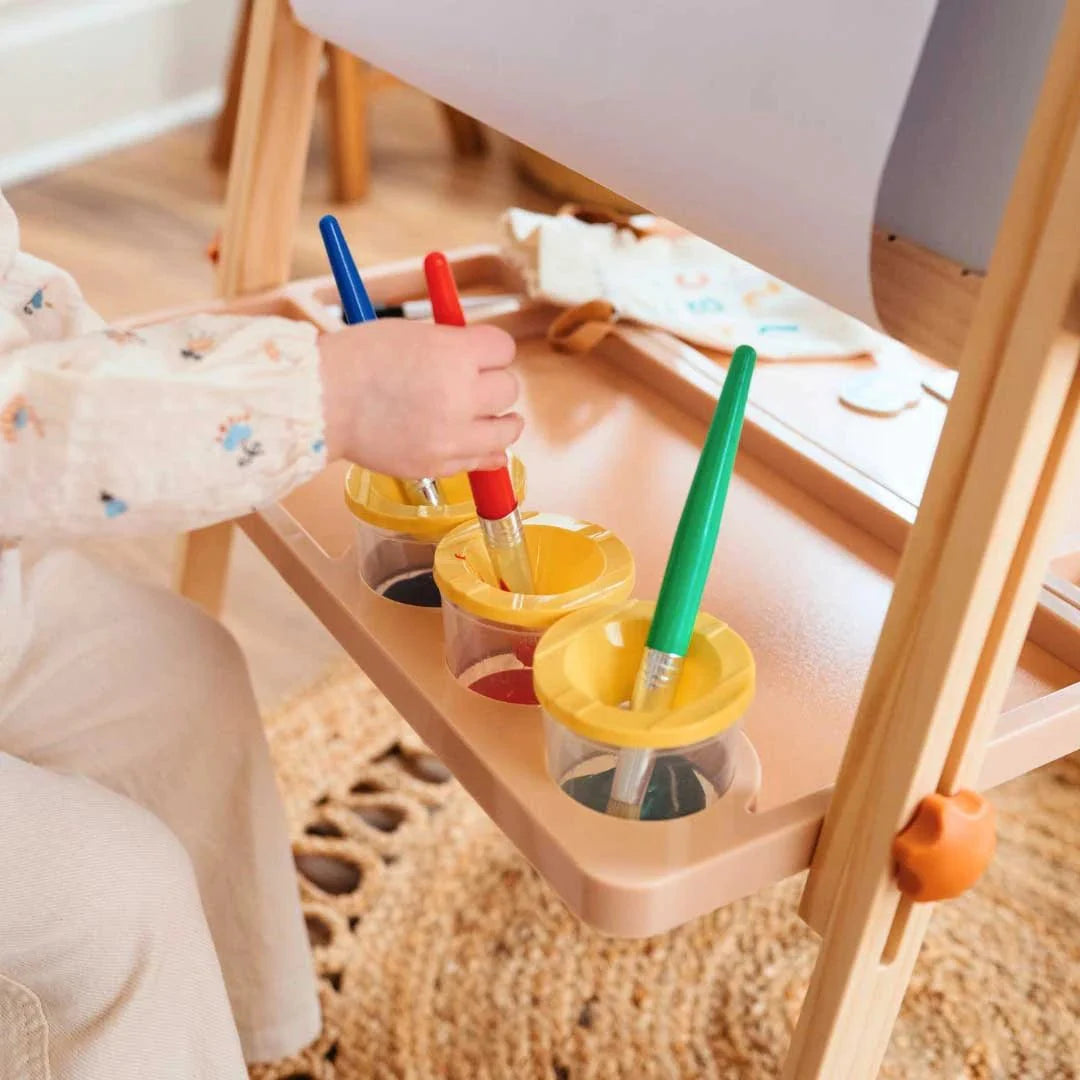 Caramel Magnitales Easel for Kids