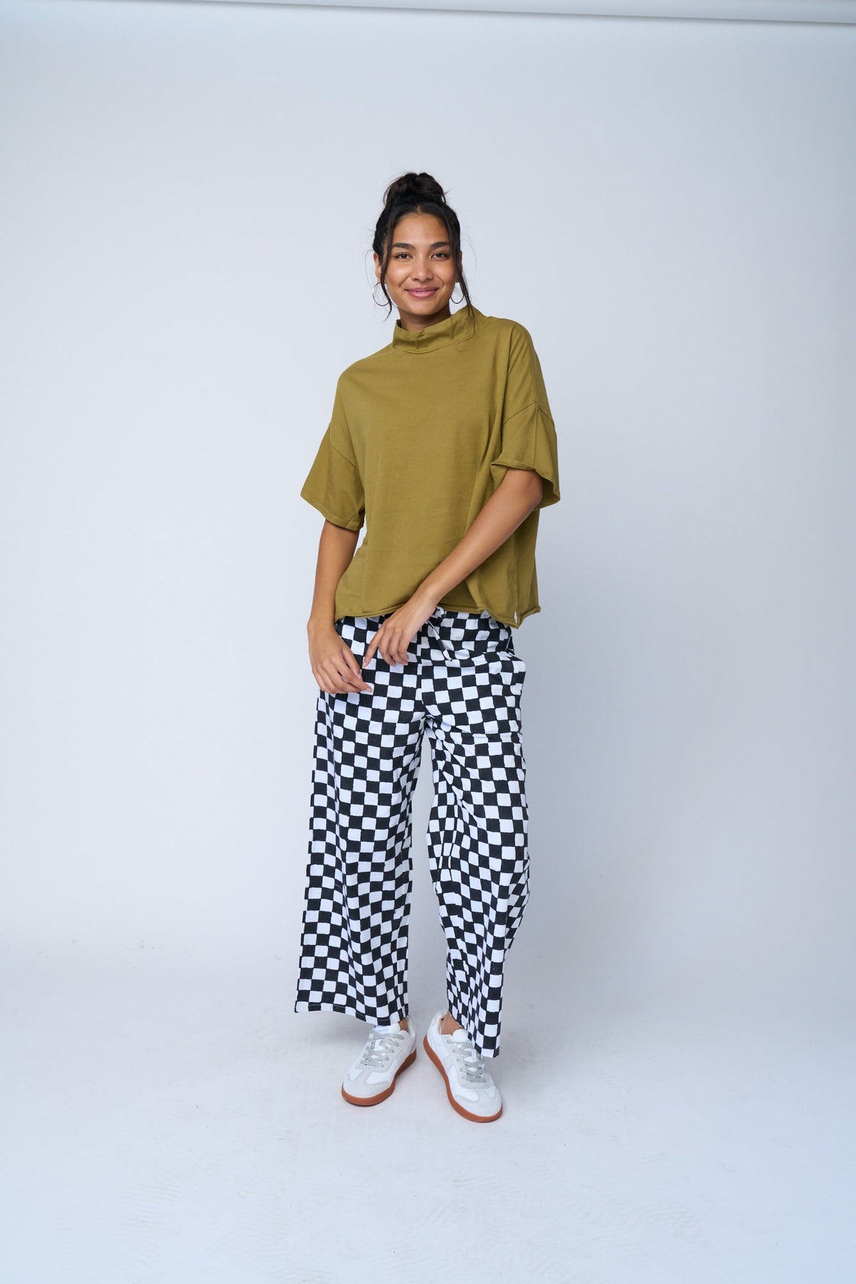 Mare Mock Neck Top (Olive Oil)