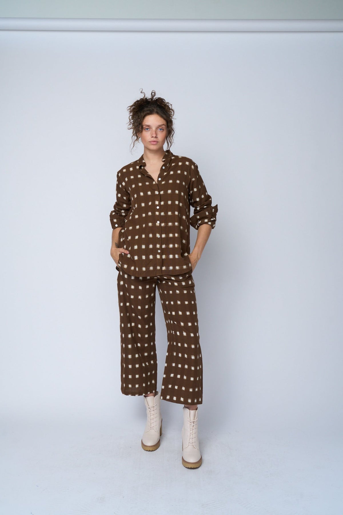 Shore Pant (Ikat Squares Mocha)