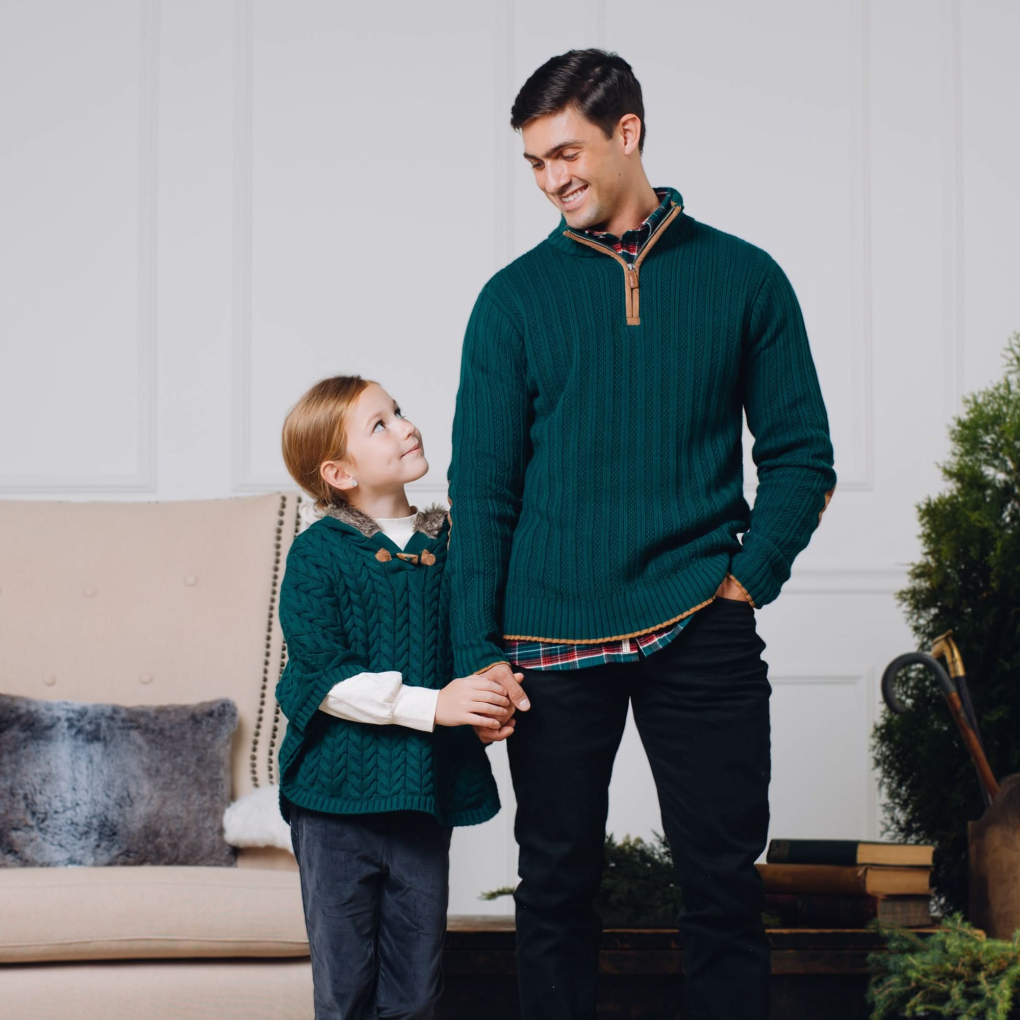 Sweater Cape with Faux Fur Hood (Green)