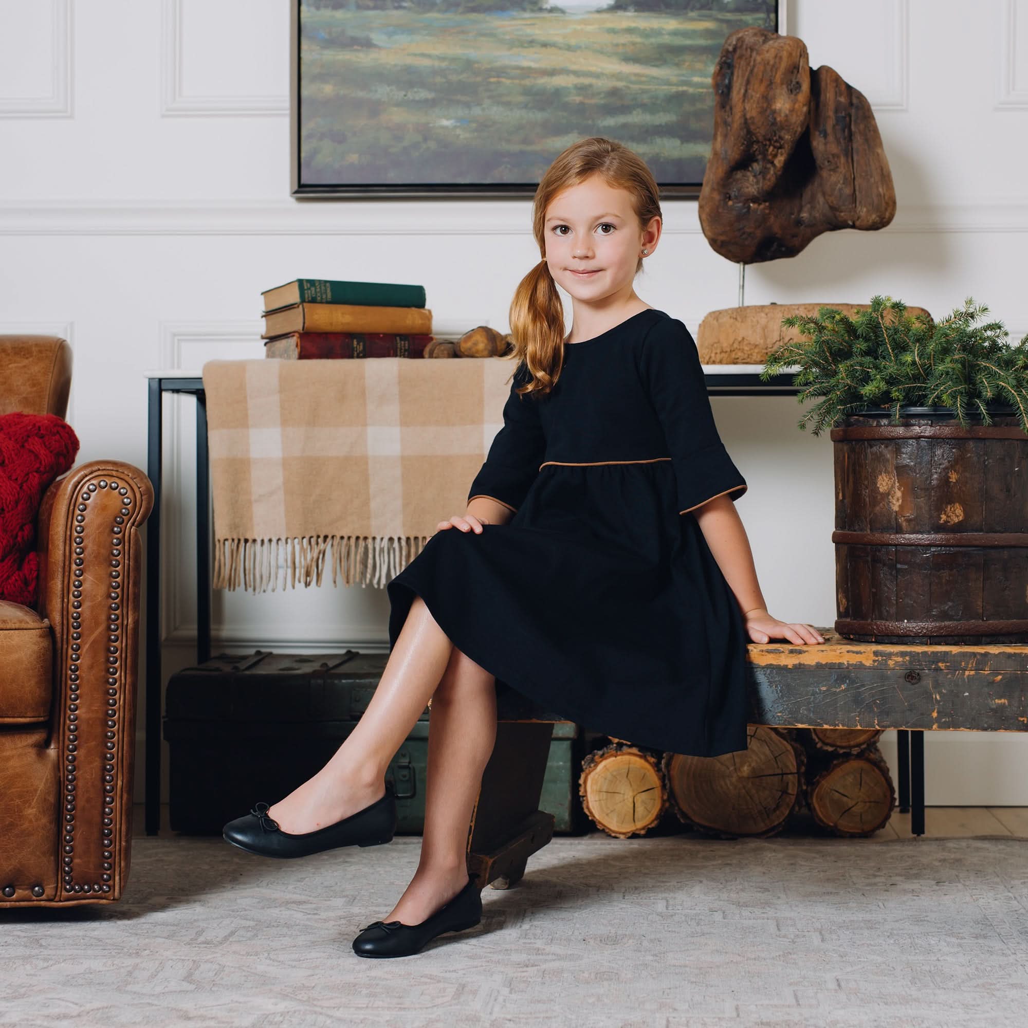 Ruffle Sleeve Ponte Dress (Black)