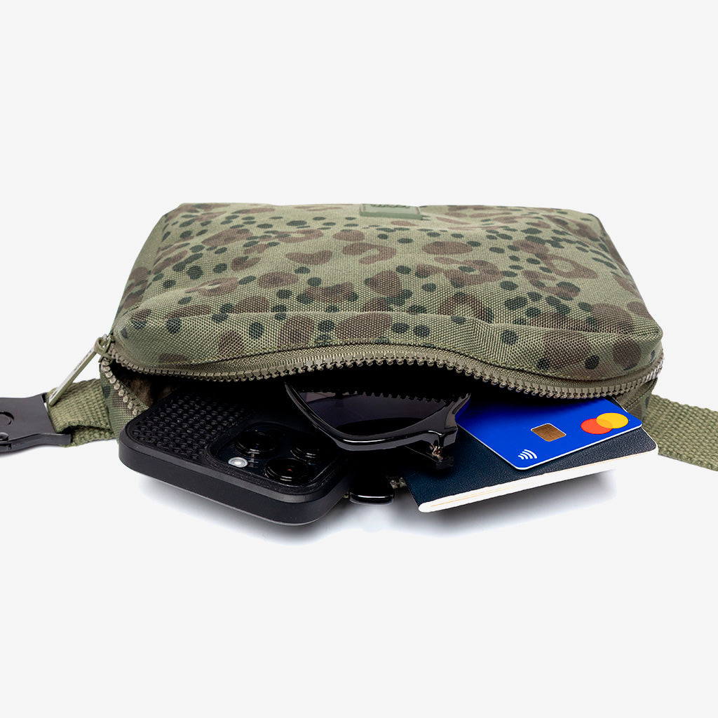 Reef Crossbody (Cheetah)