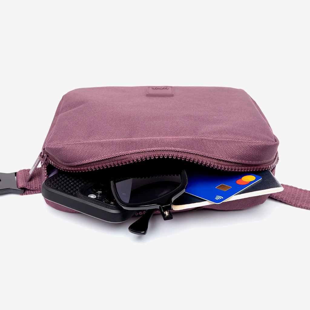 Reef Crossbody (Maroon)