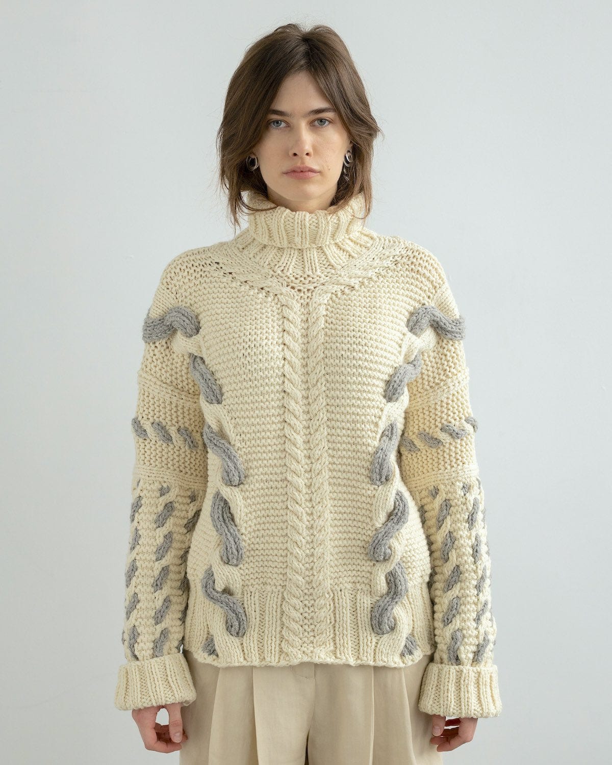 Barbora Wool Turtleneck (White)