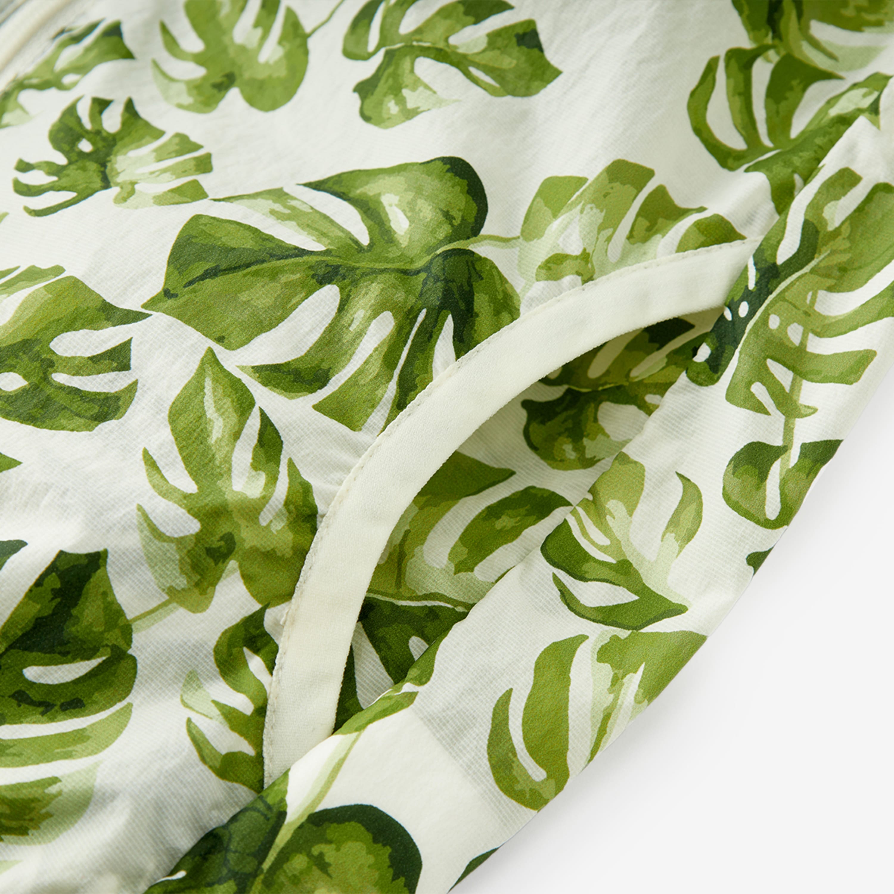 Island Leaf Hooded Sun Shield Windbreaker Jacket