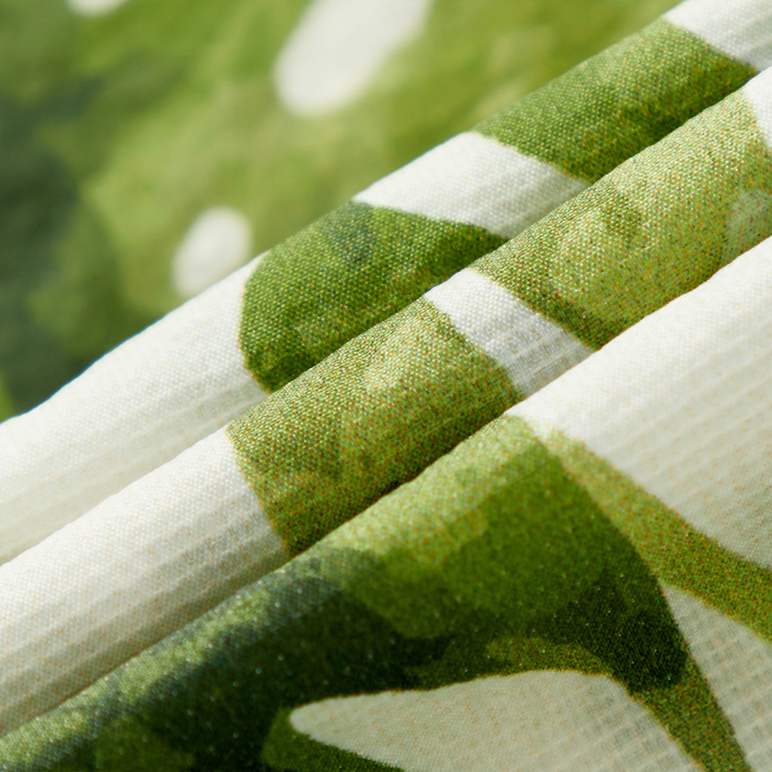 Island Leaf Hooded Sun Shield Windbreaker Jacket