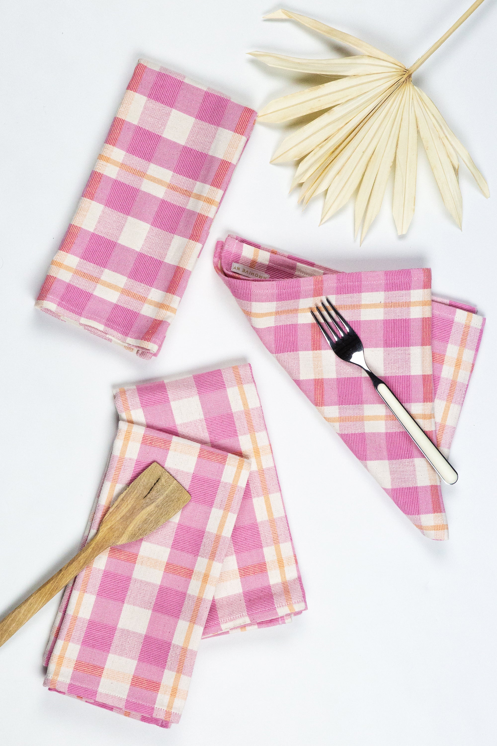 Abigail Plaid Dinner Napkin (Bubblegum & Peach)
