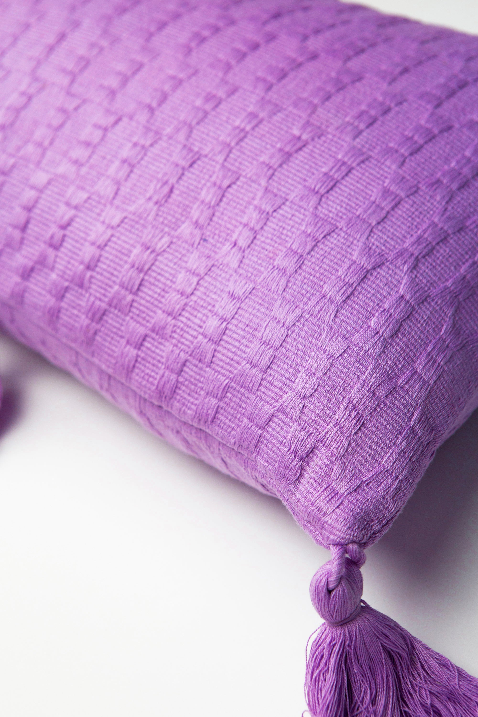 Antigua Pillow (Orchid Solid)