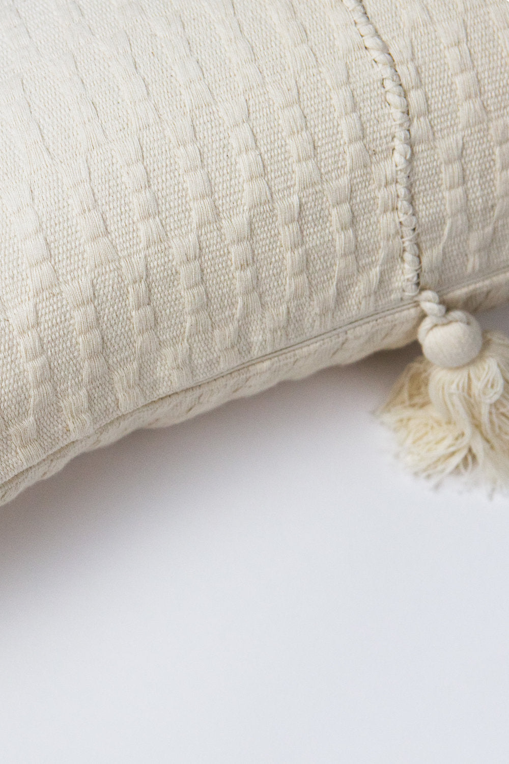 Antigua Pillow (Natural White)