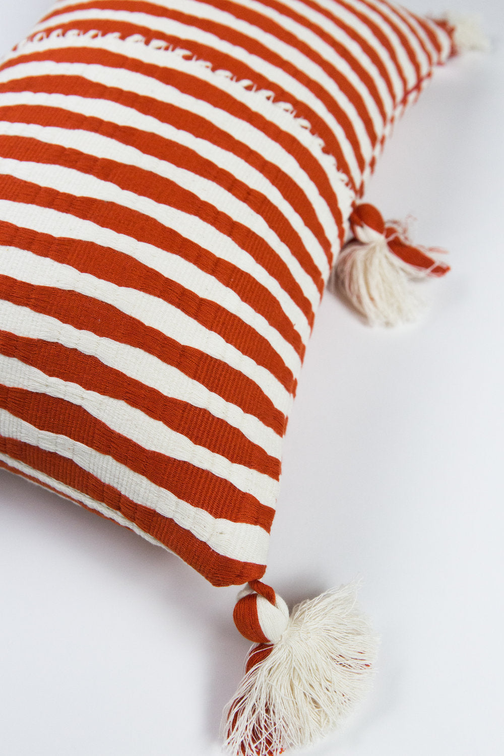 Antigua Pillow (Tomato Red)