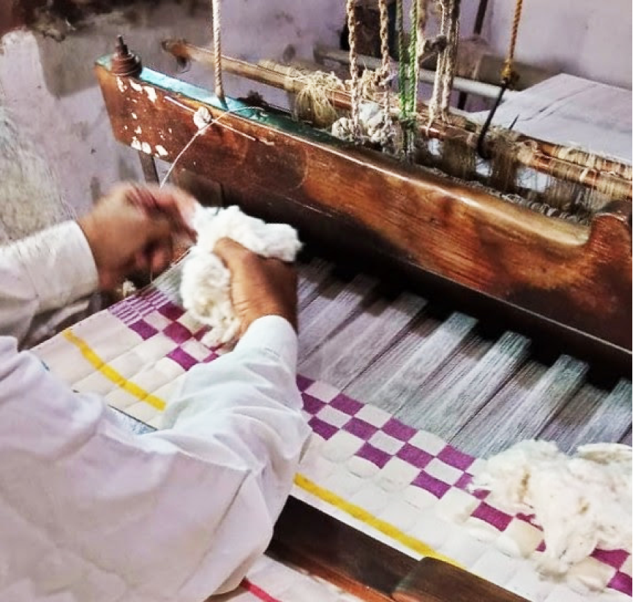 Sujani Quilted Throw Blanket (Blue & White Stripe)