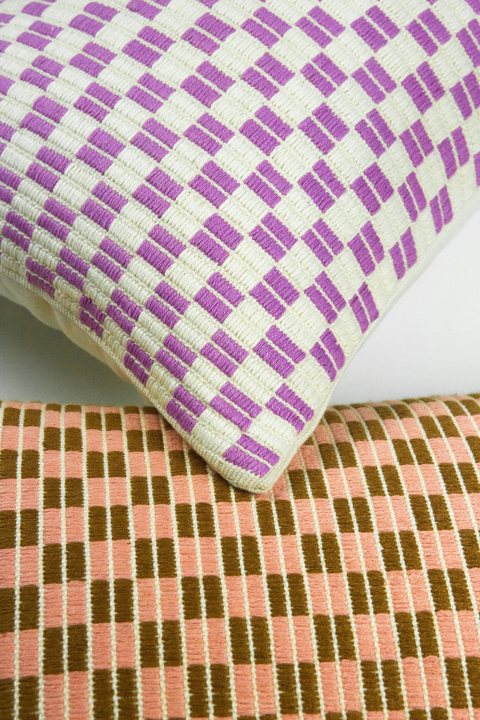 Checkered Brocade Pillow (Lilac & White)