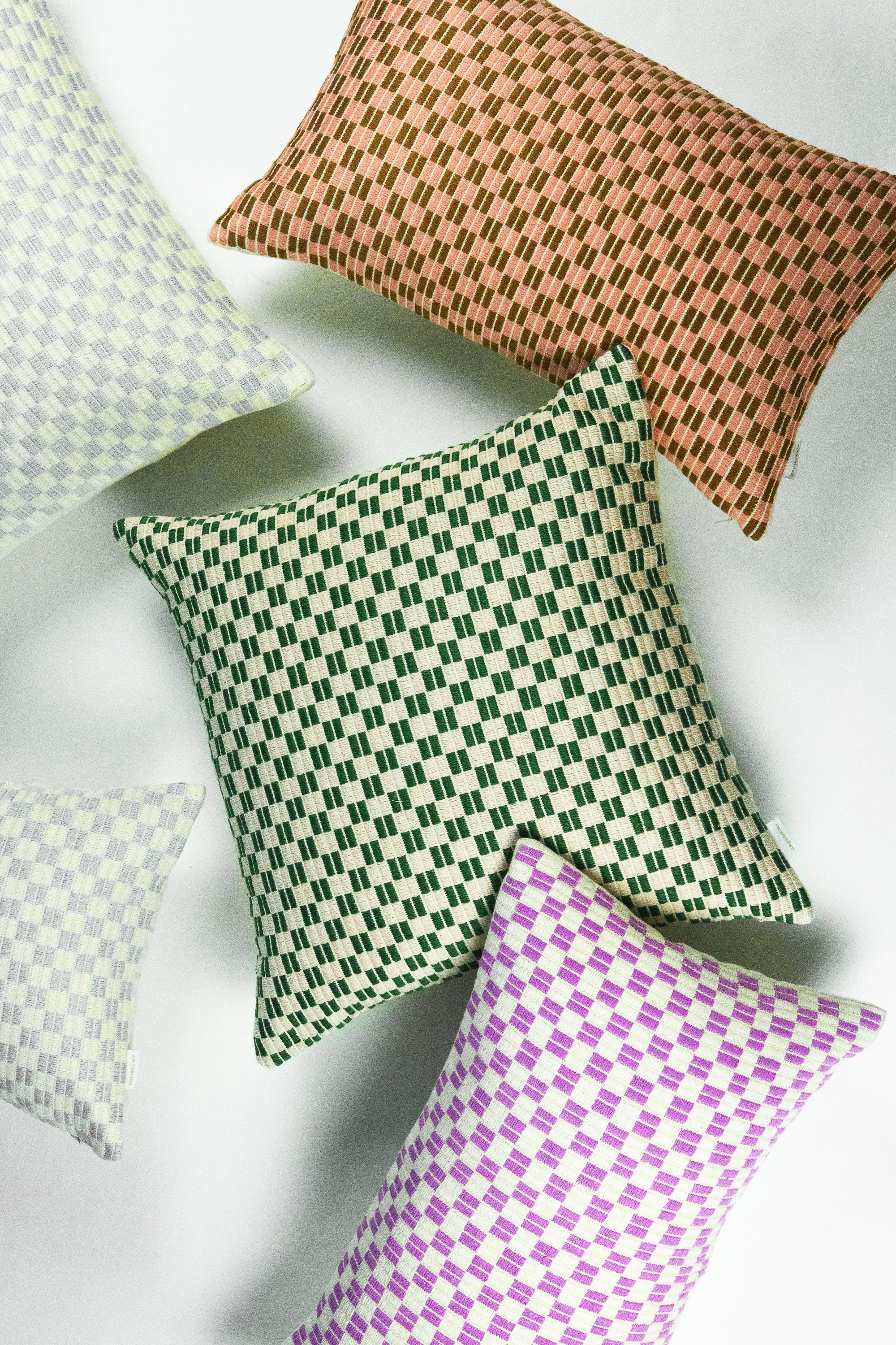 Checkered Brocade Pillow (Grey & White)