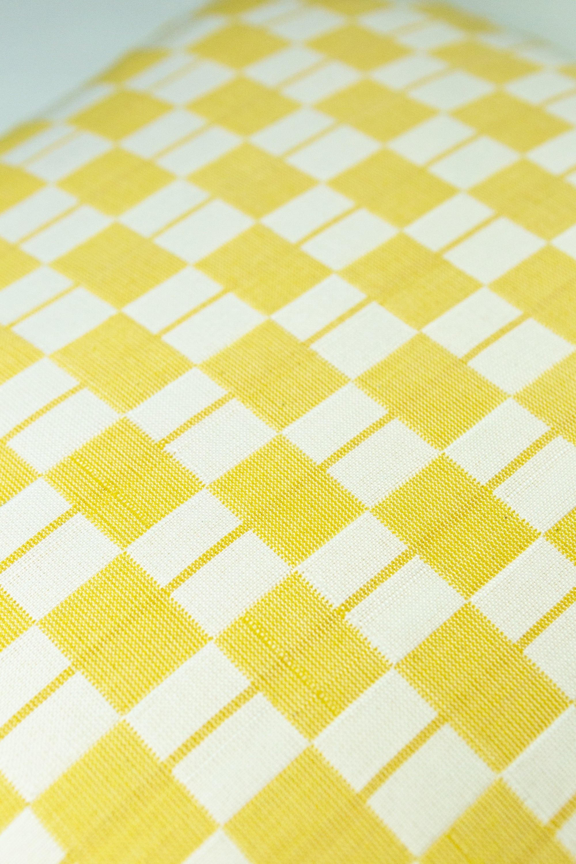 Sujani Pillow (Yellow & White Checkered)