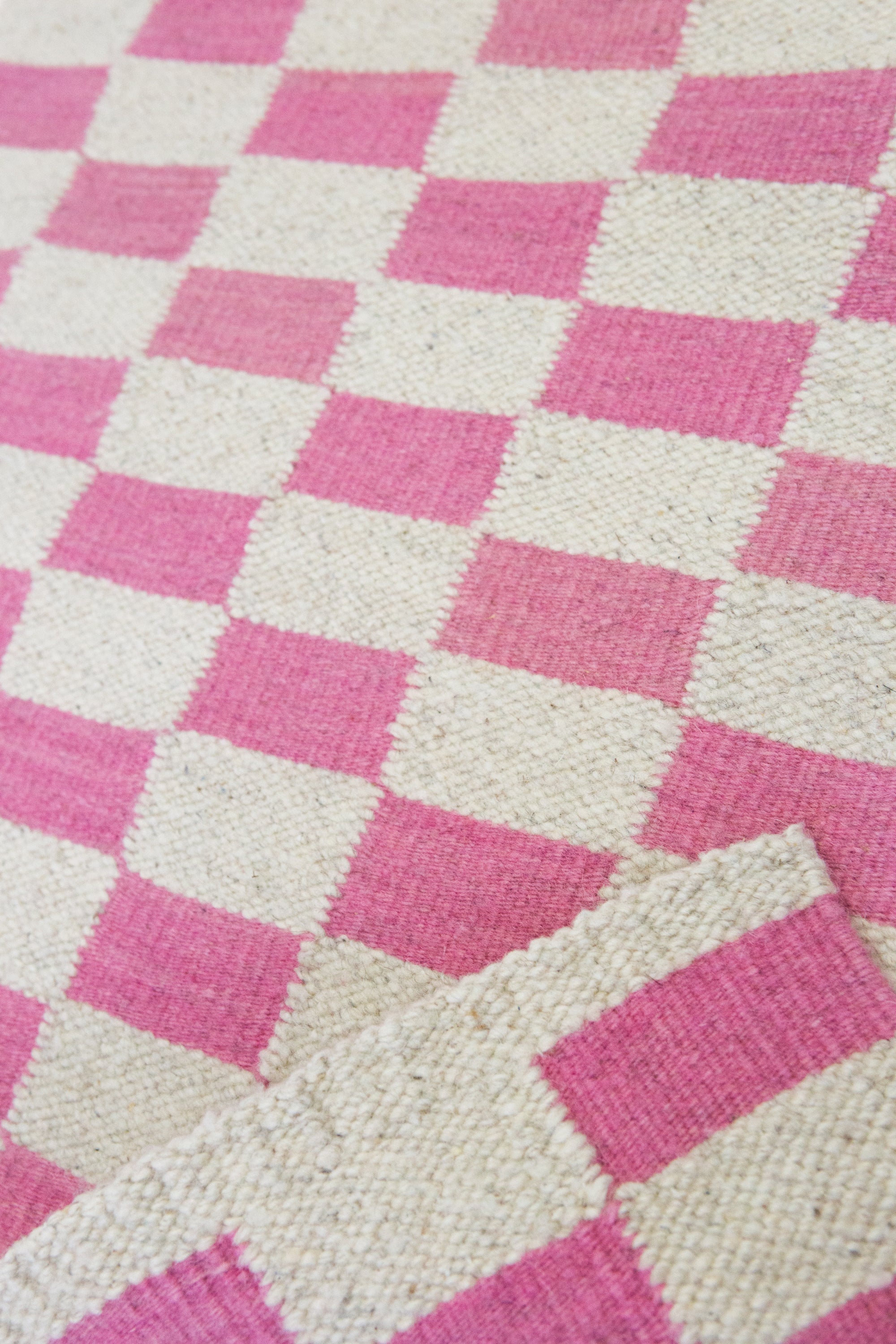 Zapotec Checkered Rug (Pink & Ivory)