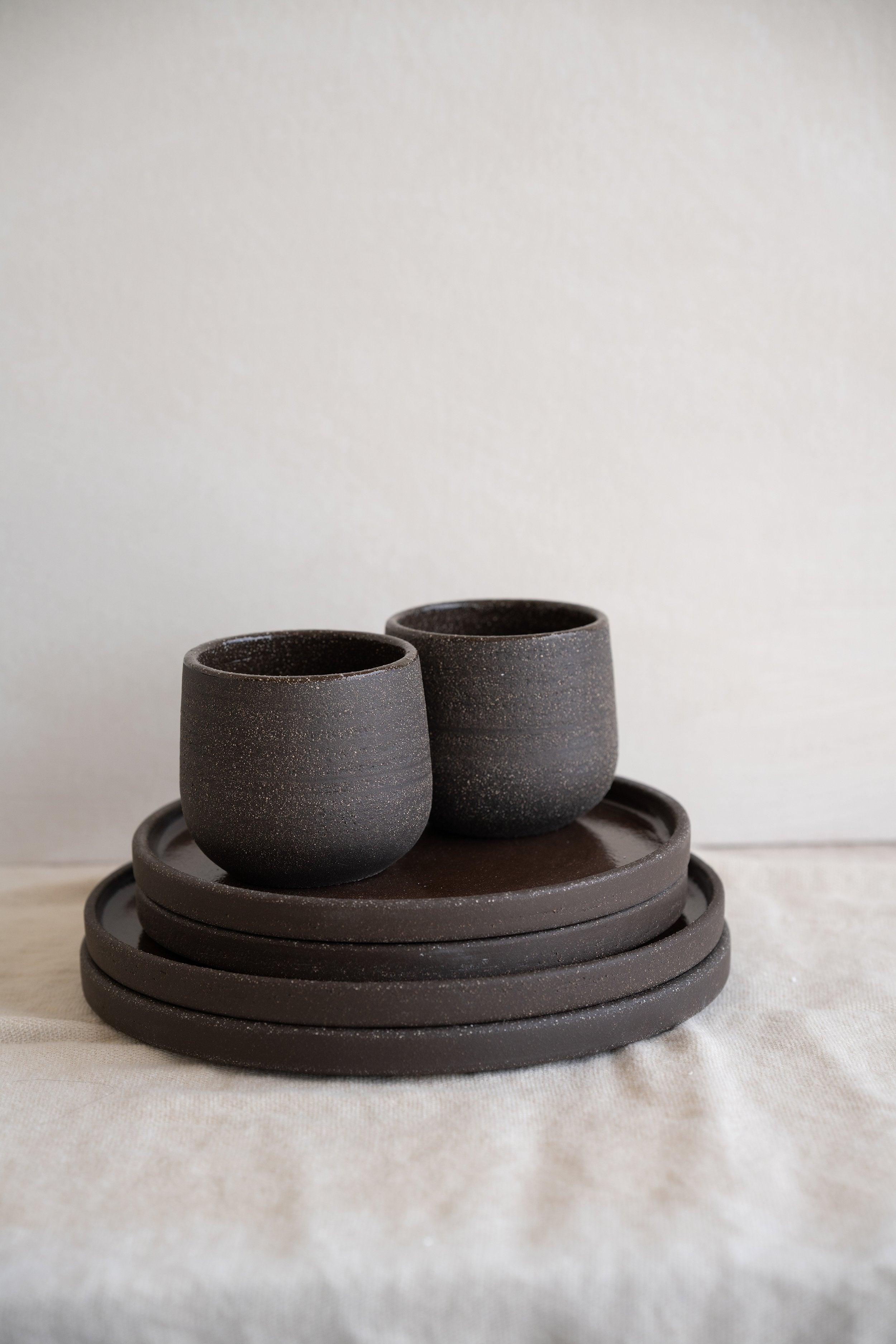 Stoneware Coffee Cup (Pumpernickel)