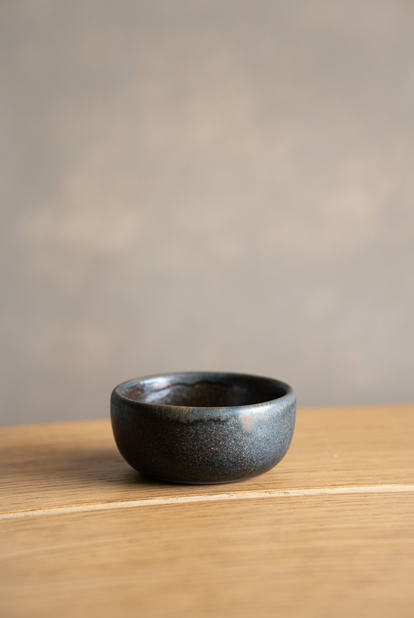 Stoneware Pinch Bowl (Rust)