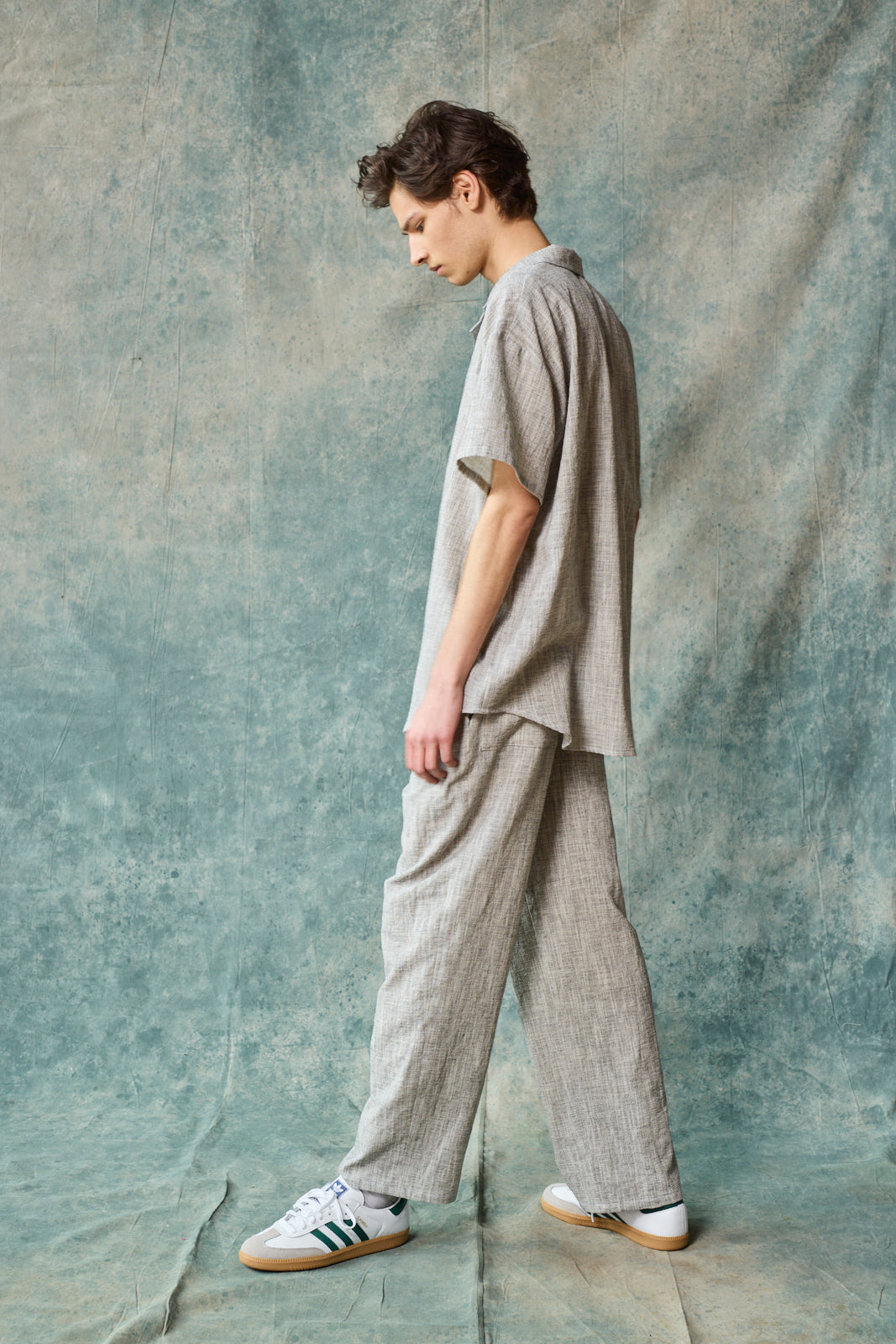 Gender-Neutral Column Pant (Oyster)