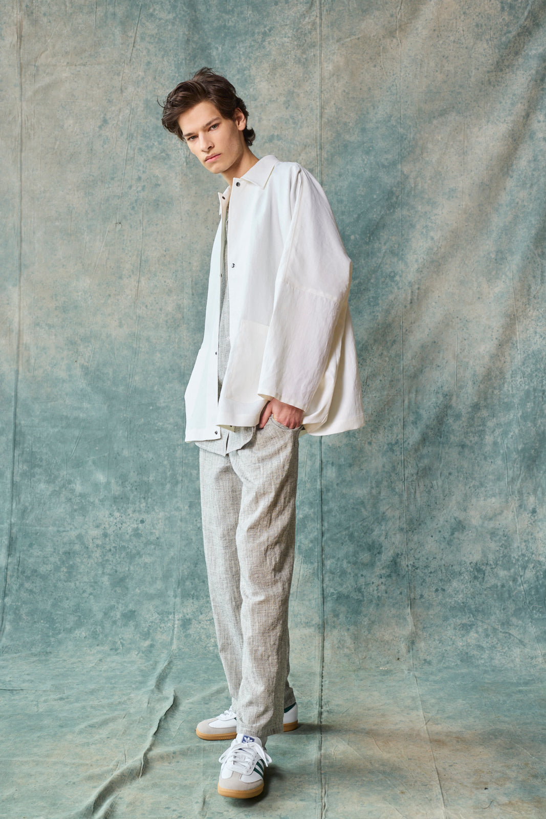 Gender-Neutral Oversized Shirt Jacket (Paper)