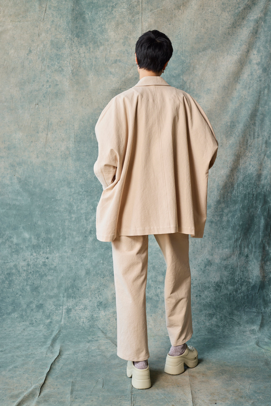 Gender-Neutral Oversized Shirt Jacket (Milk Tea)