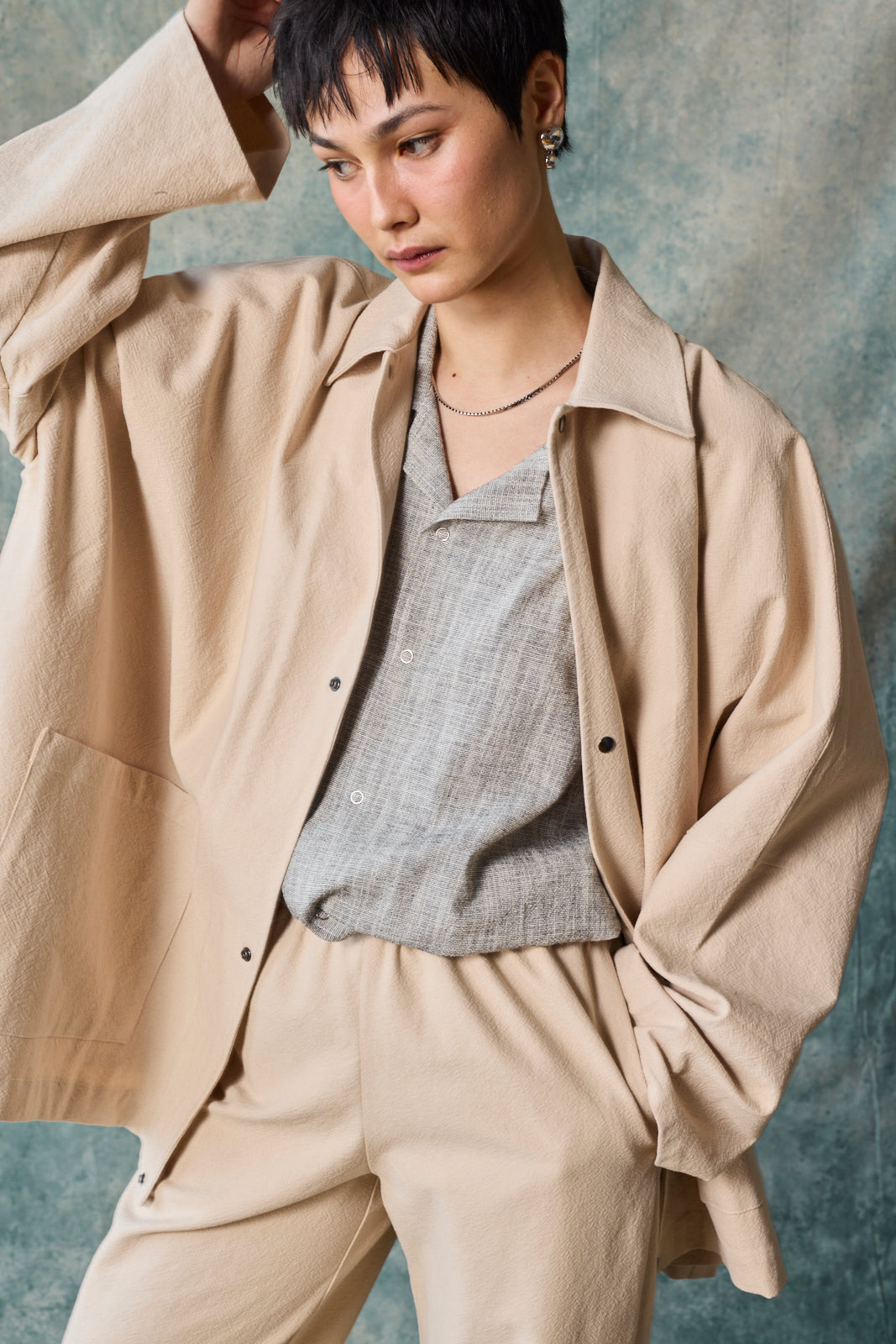 Gender-Neutral Oversized Shirt Jacket (Milk Tea)