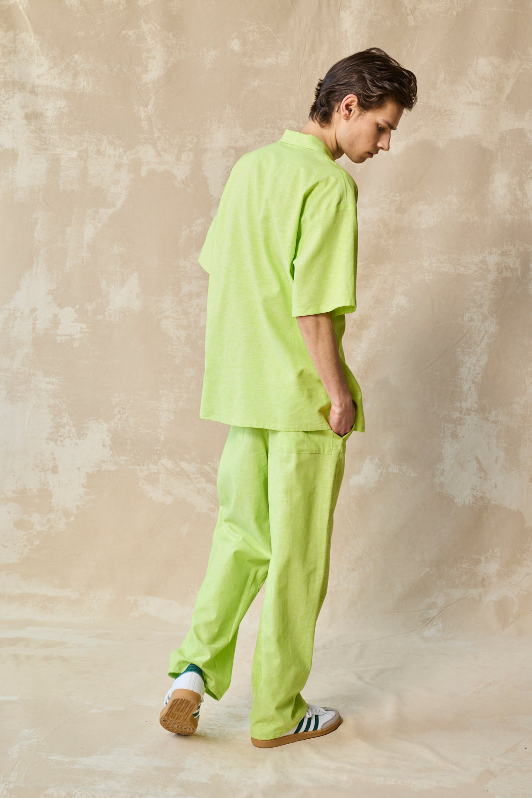 Gender-Neutral Column Pant (Lime)