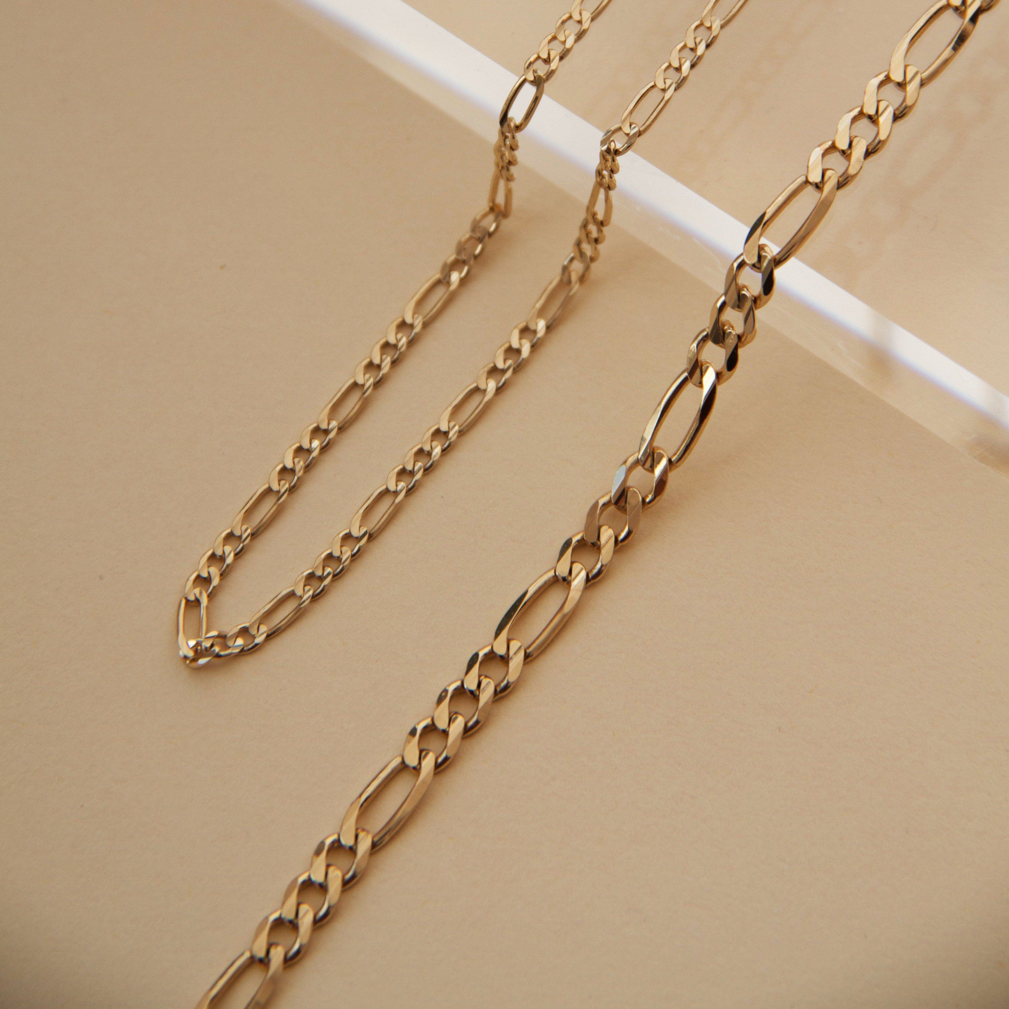 Medium Gold Figaro Chain Bracelet