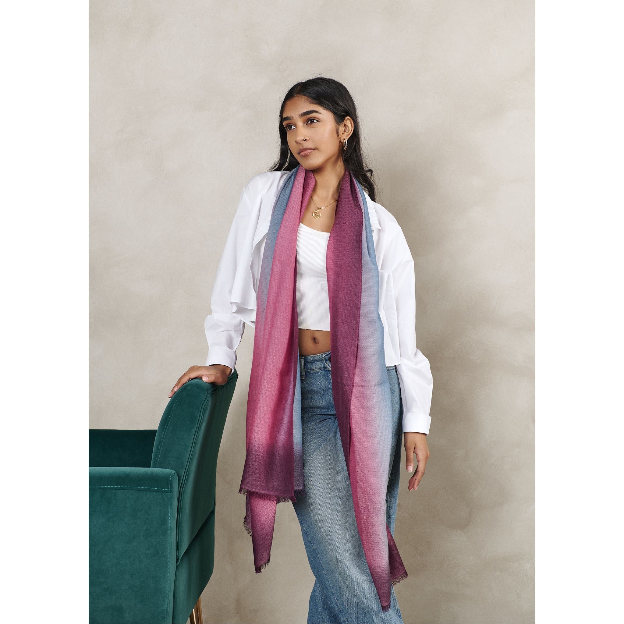 Iris Haze Cashmere Merino Handloom Scarf (Pink)
