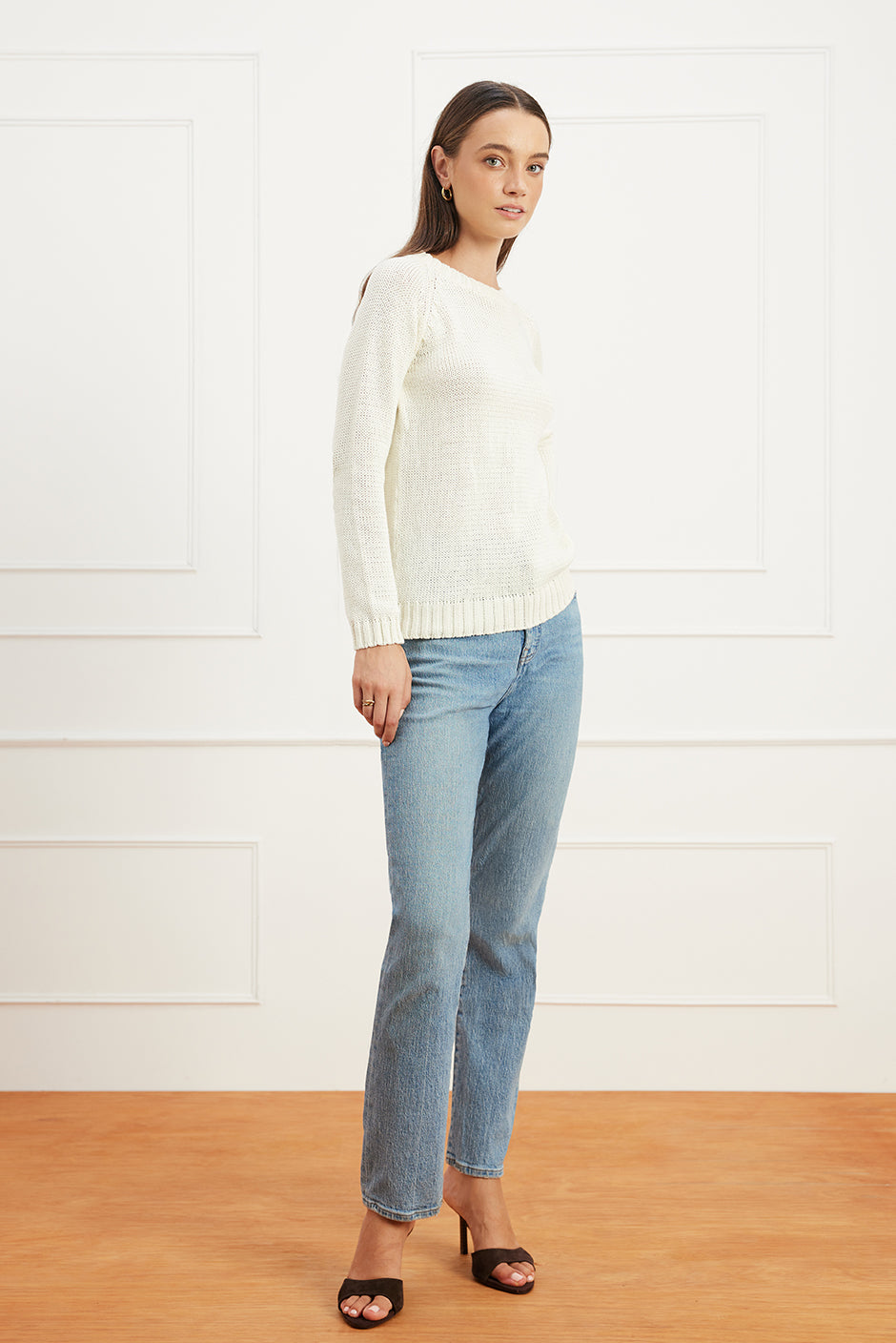Sloane Crewneck (Oat Milk)