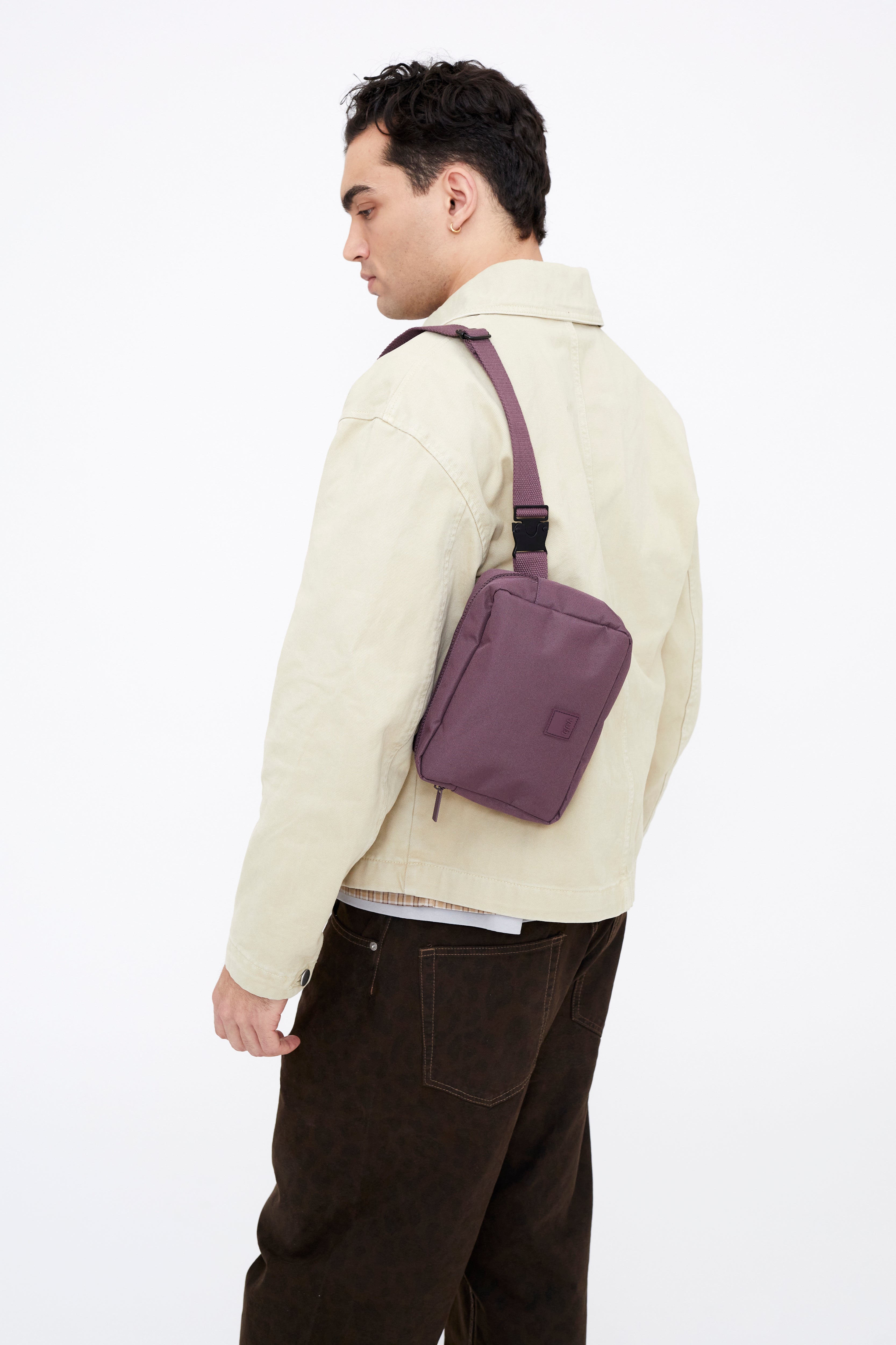 Reef Crossbody (Maroon)