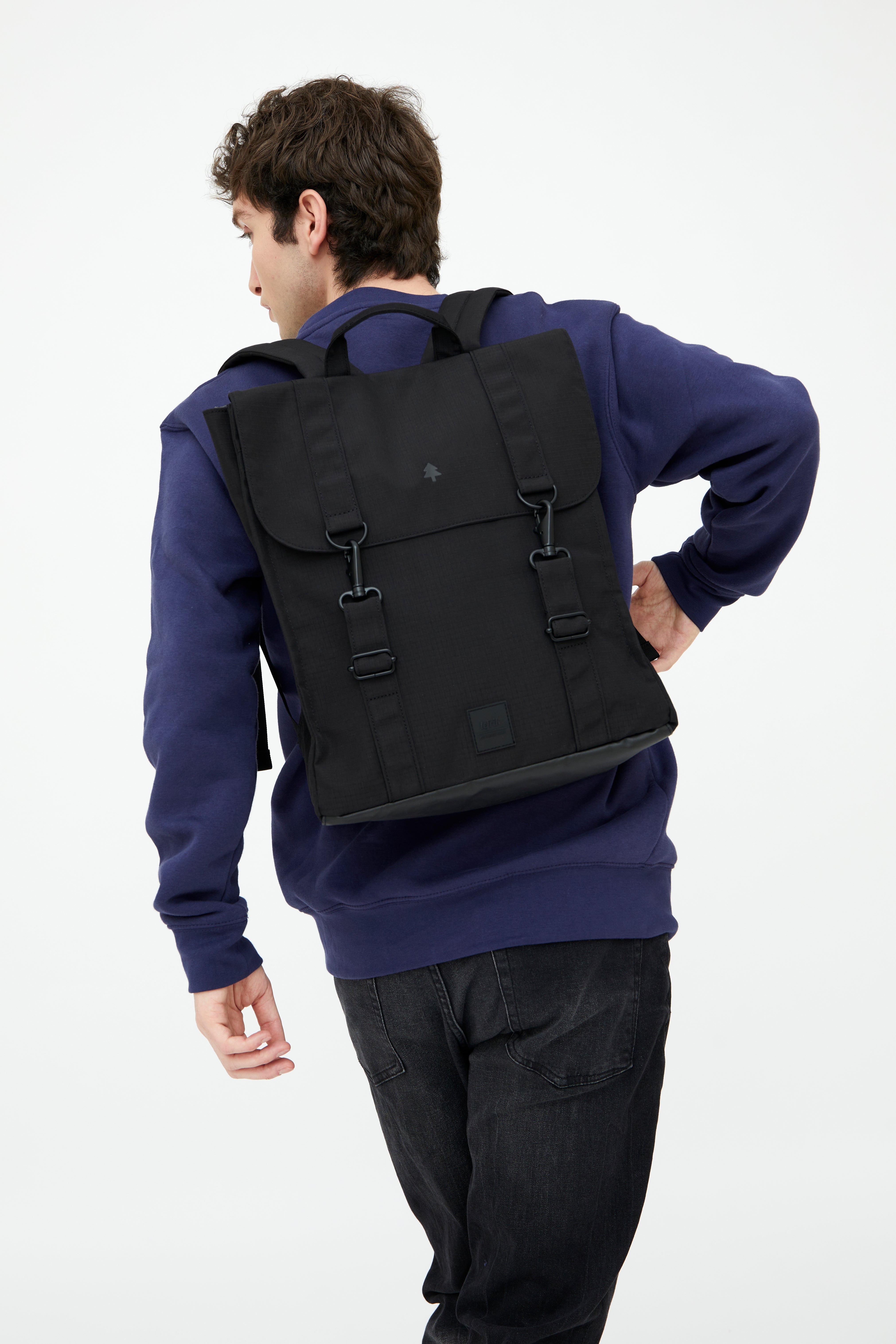 Handy XL Backpack (Black)