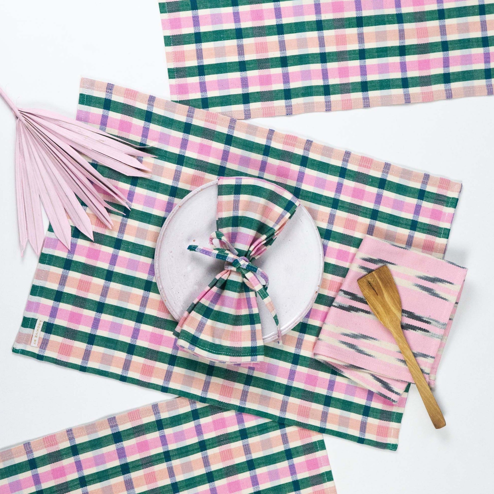 Lola Plaid Placemat