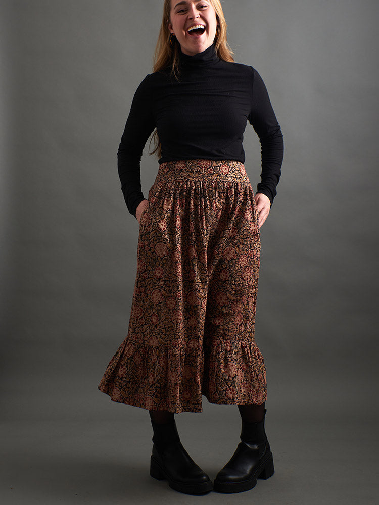 Mila Midi Skirt (Black Floral)