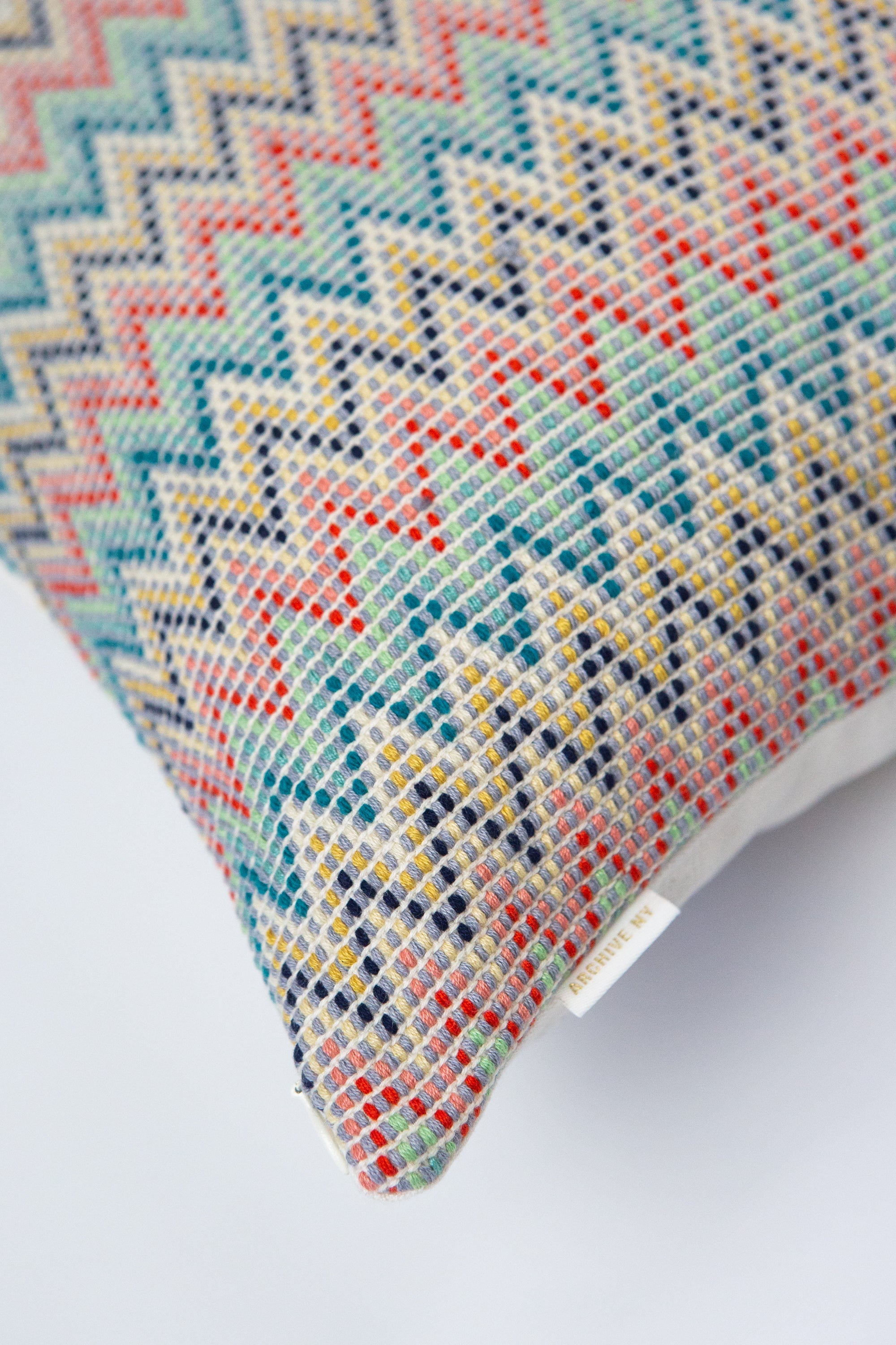 Nahuala Zig Zag Pillow